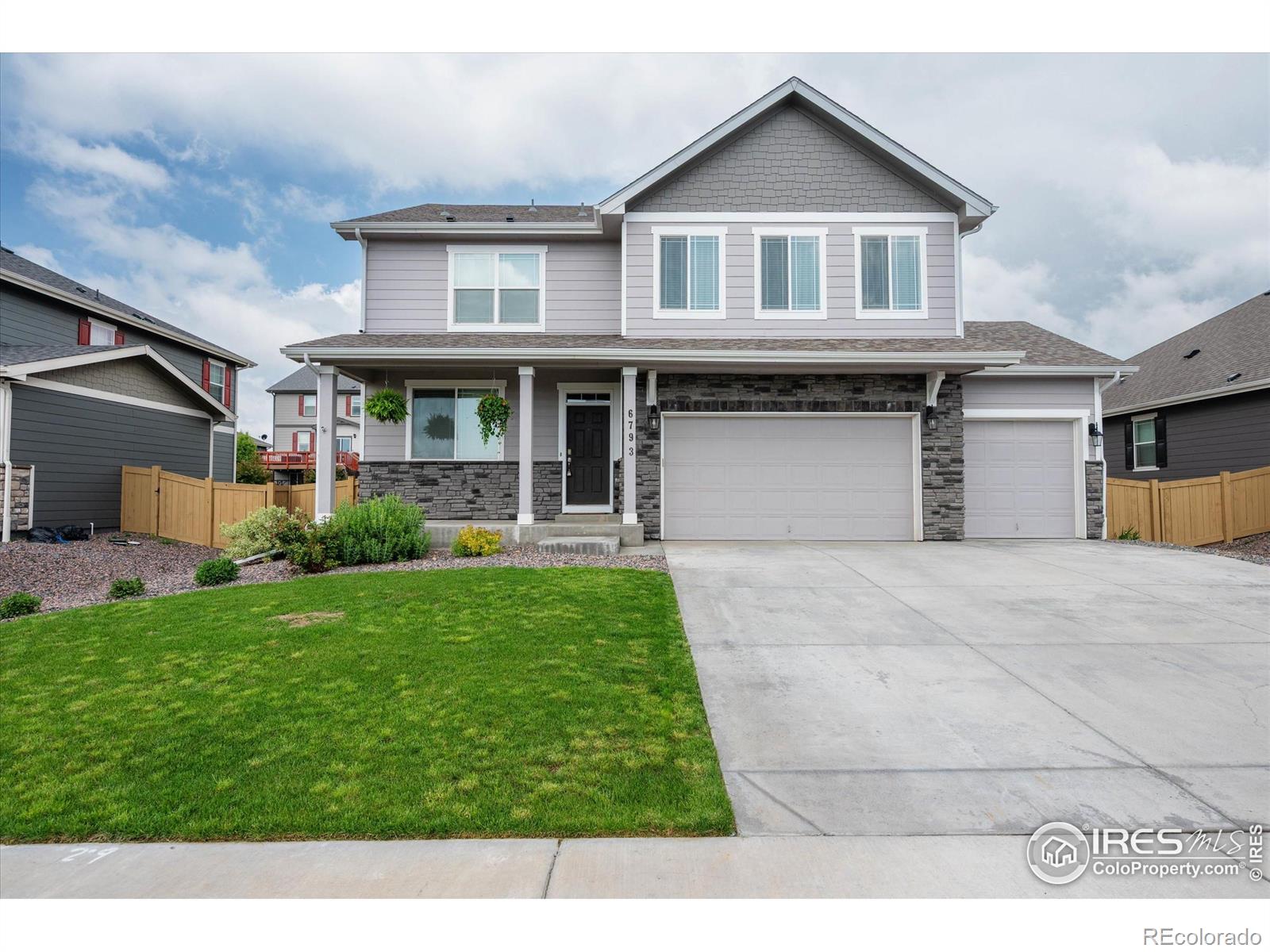 6793  Hayfield Street, wellington  House Search MLS Picture