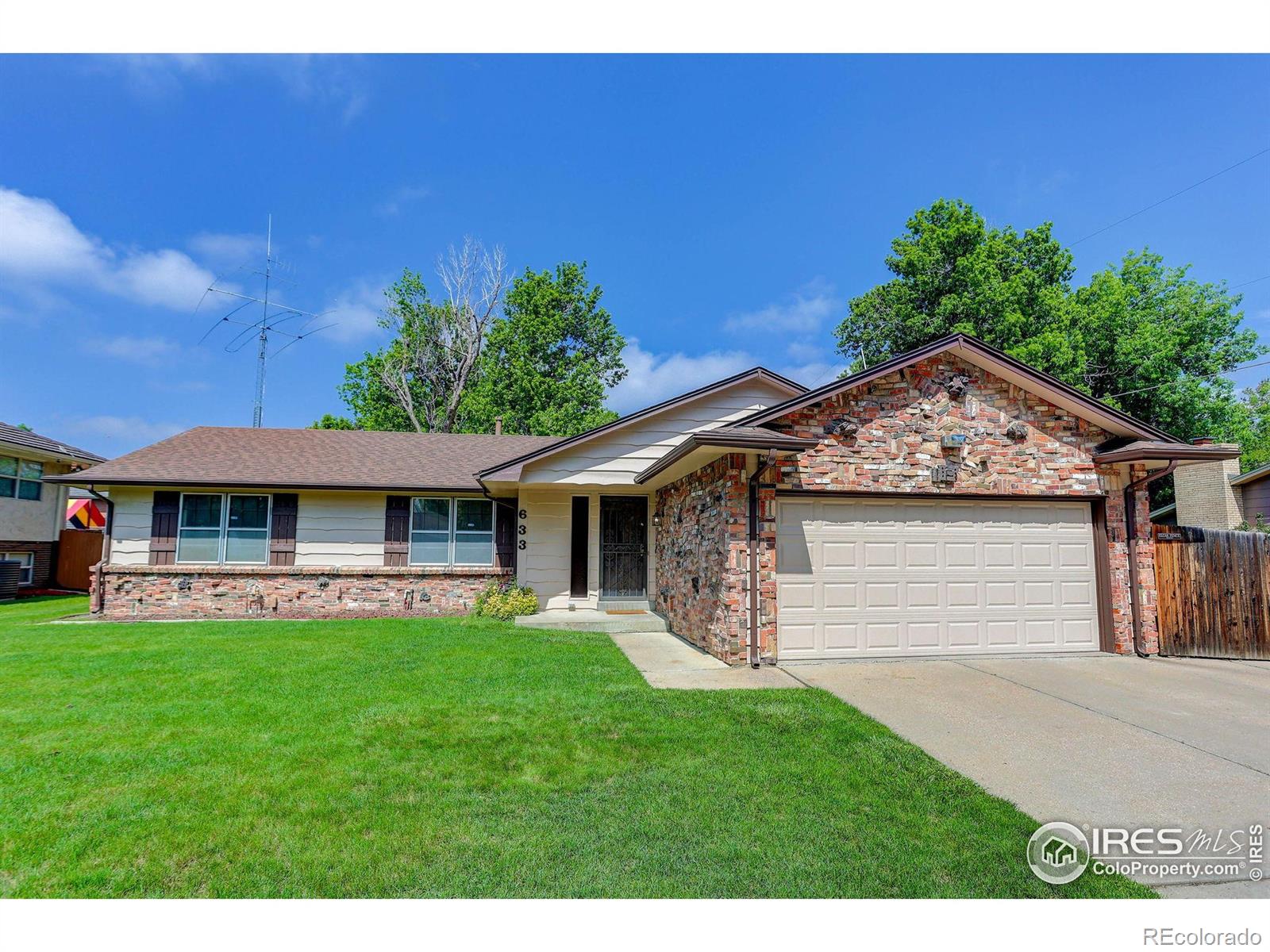 633 S Galena Street, denver MLS: 4567891036170 Beds: 4 Baths: 2 Price: $590,000