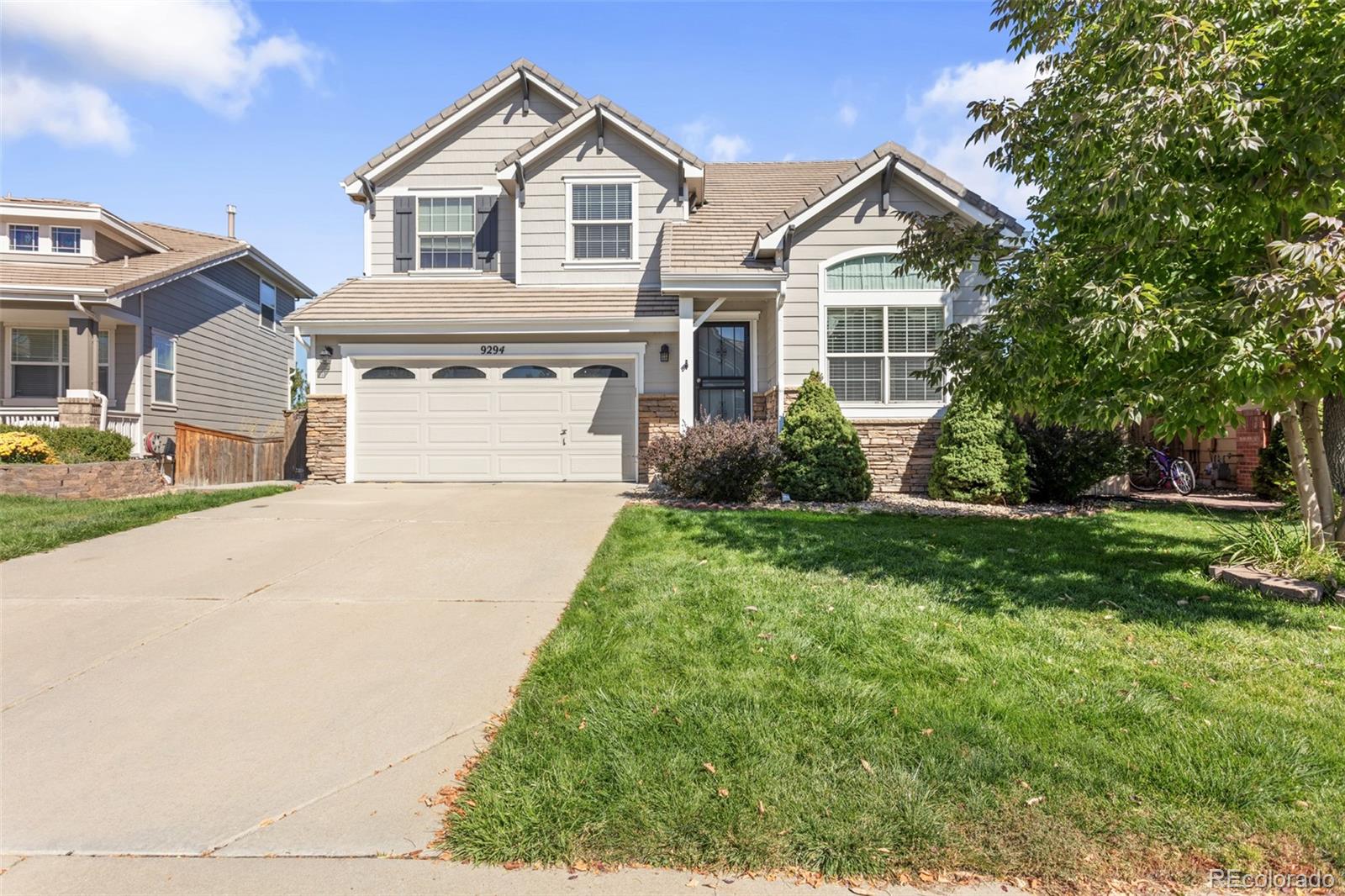 9294  Melborne Court, parker MLS: 8713177 Beds: 4 Baths: 3 Price: $684,900