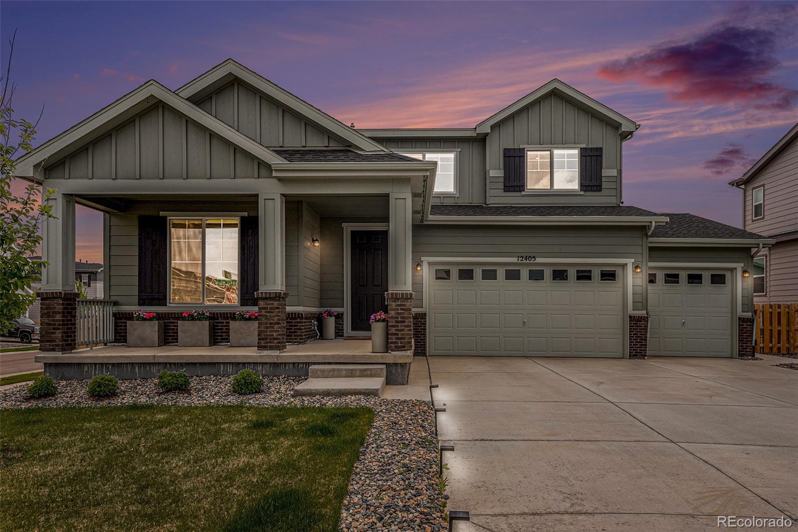 12405 E 101st Drive, commerce city MLS: 7505407 Beds: 4 Baths: 3 Price: $599,900