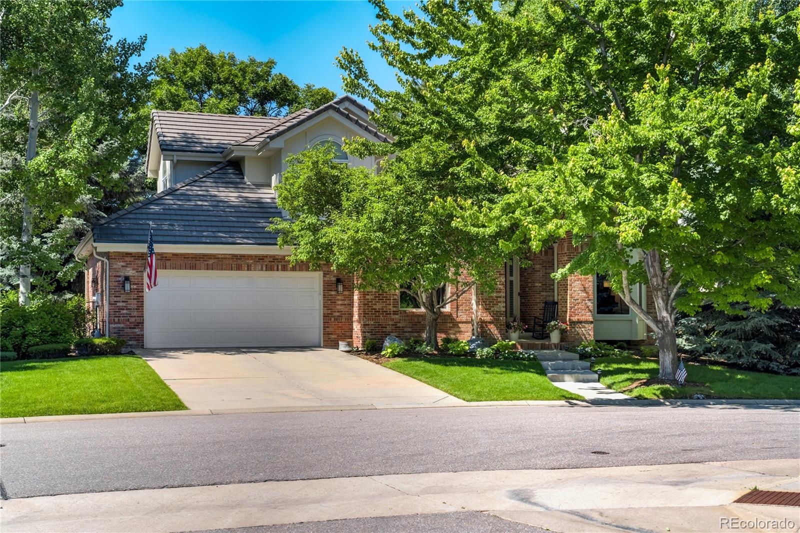 74  Blue Heron Drive, greenwood village MLS: 2650925 Beds: 4 Baths: 3 Price: $1,950,000