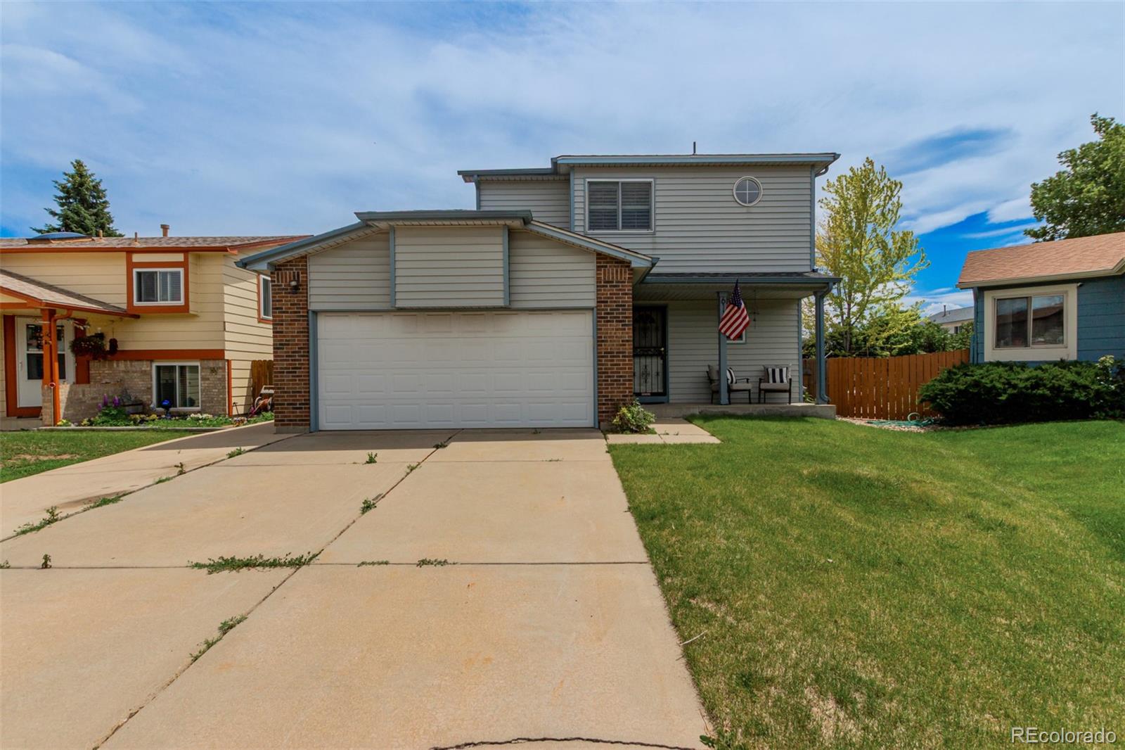 6119  Zenobia Court, arvada MLS: 7757233 Beds: 3 Baths: 3 Price: $585,000