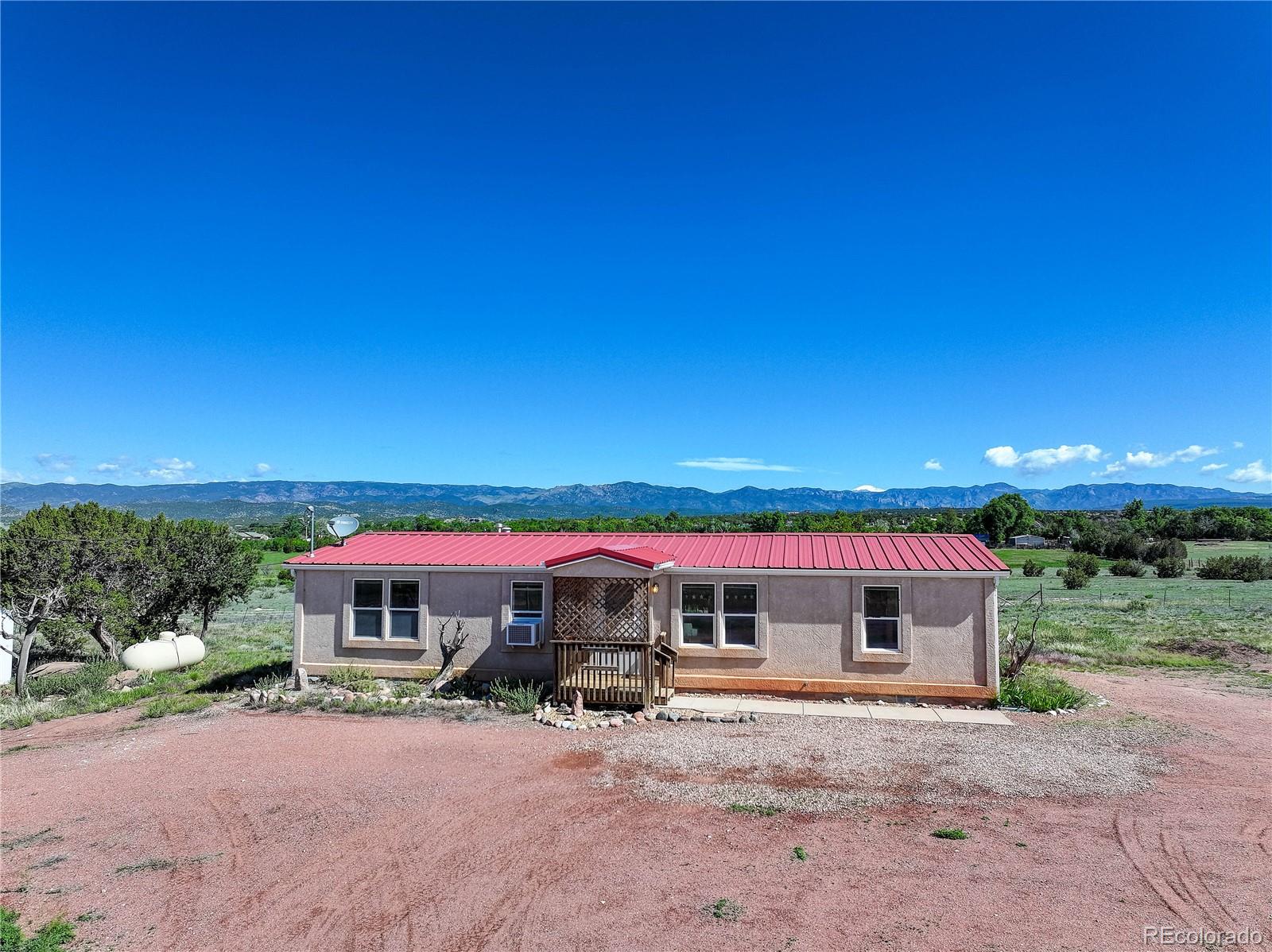 295  5th Street, penrose  House Search MLS Picture
