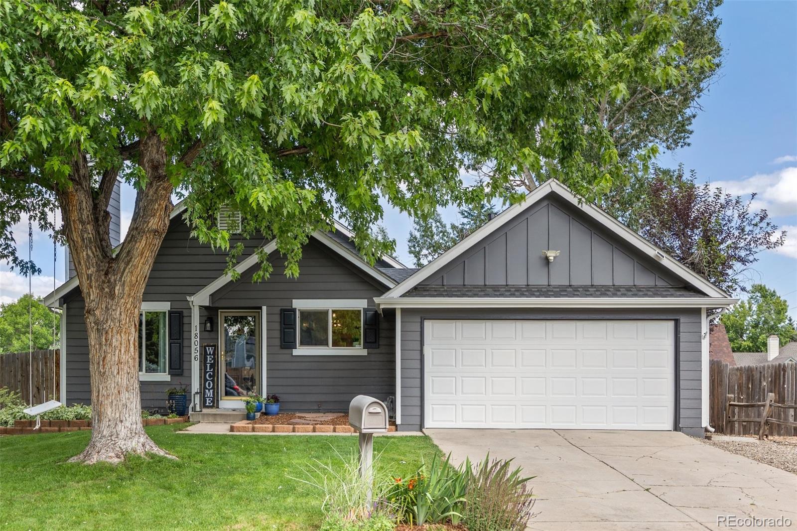 18056 E Bellewood Drive, aurora MLS: 3857513 Beds: 3 Baths: 2 Price: $500,000