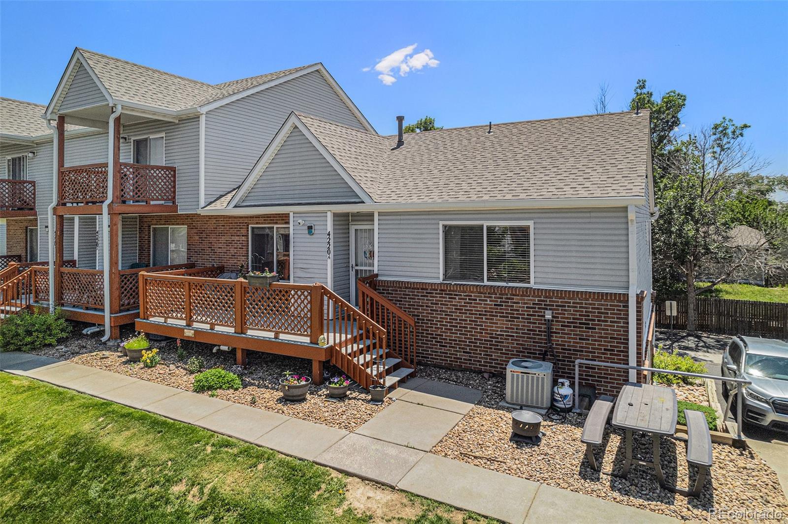 4220 E 119th Place A, Thornton  MLS: 4800518 Beds: 2 Baths: 2 Price: $389,000