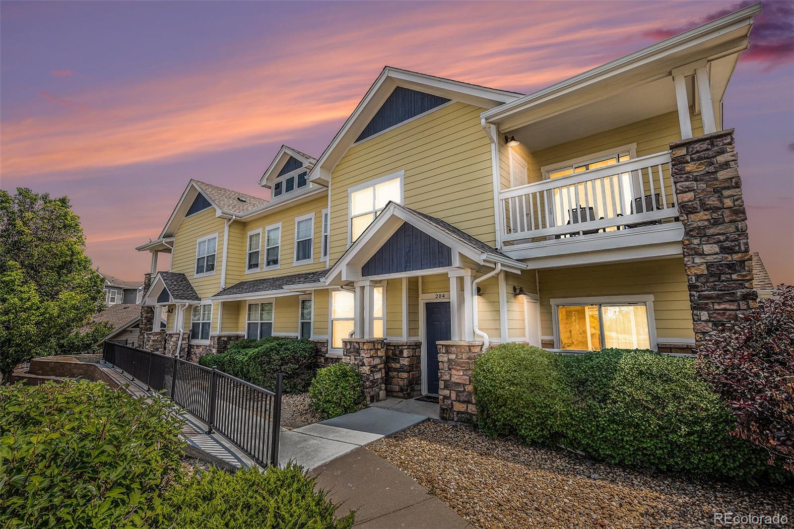 9434  Ashbury Circle 204, Parker  MLS: 9743802 Beds: 3 Baths: 2 Price: $399,000