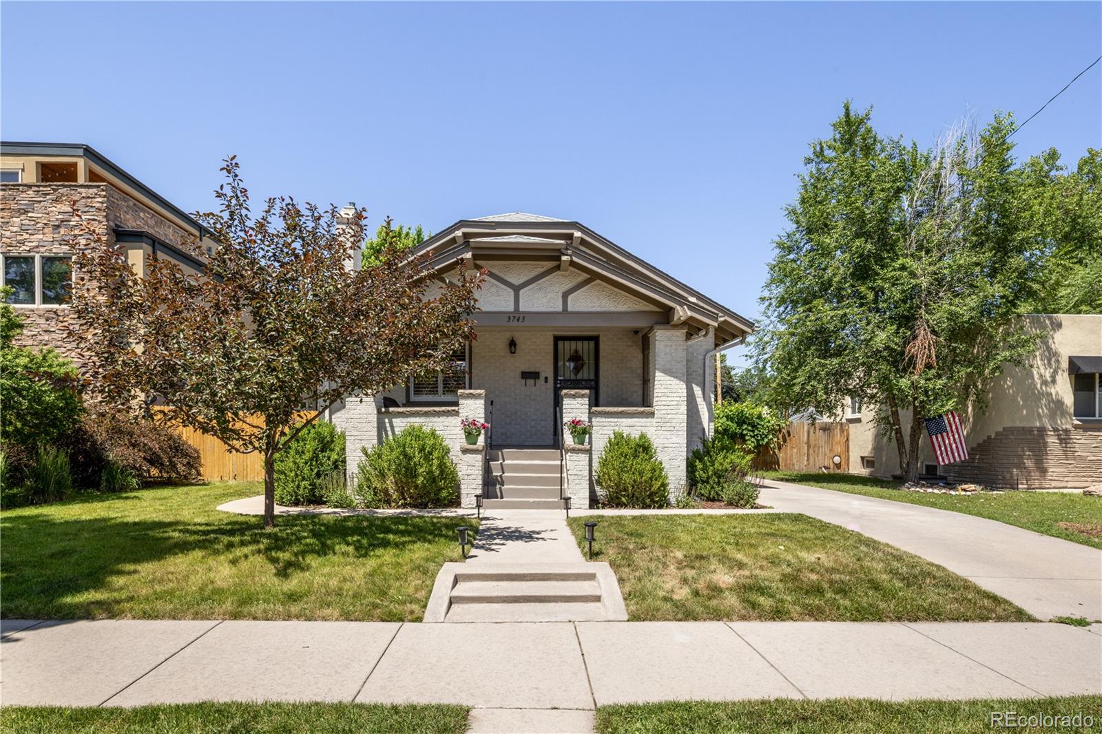 3743 N Yates Street, denver MLS: 3996099 Beds: 4 Baths: 2 Price: $949,900