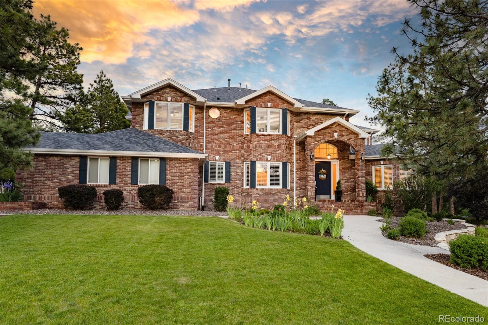 5428  Golden Currant Way, parker MLS: 5816598 Beds: 5 Baths: 5 Price: $1,469,000