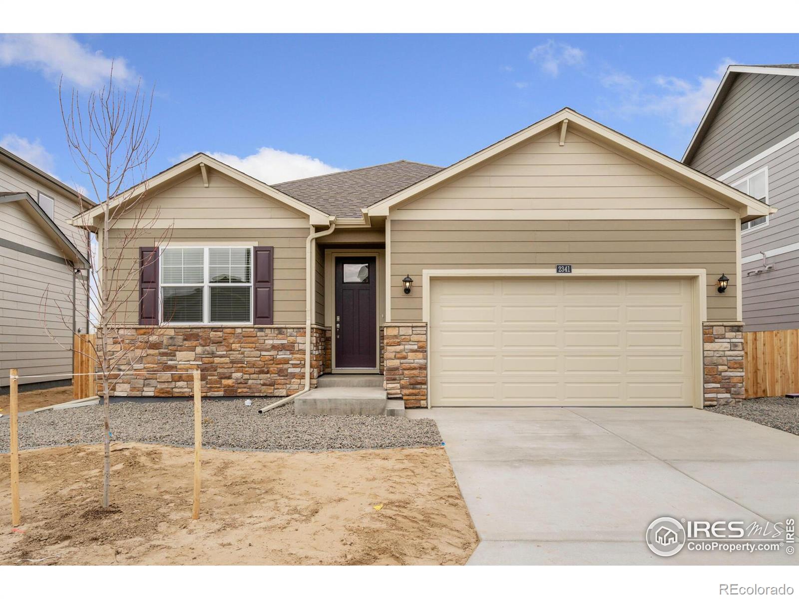 874  Ledge Street, lochbuie MLS: 4567891036397 Beds: 4 Baths: 2 Price: $504,900