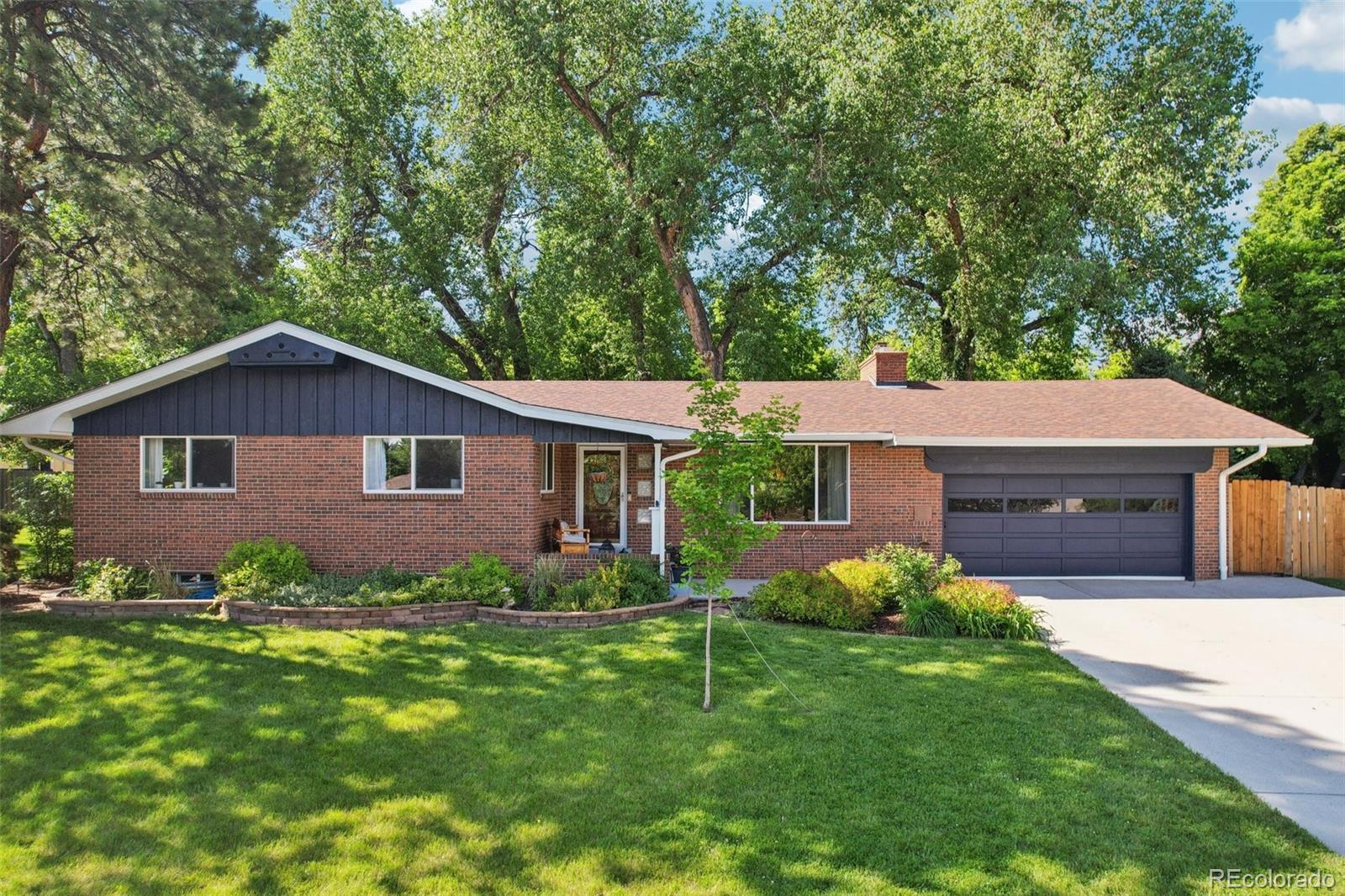 13140 W 15th Drive, golden MLS: 6866453 Beds: 5 Baths: 3 Price: $875,000