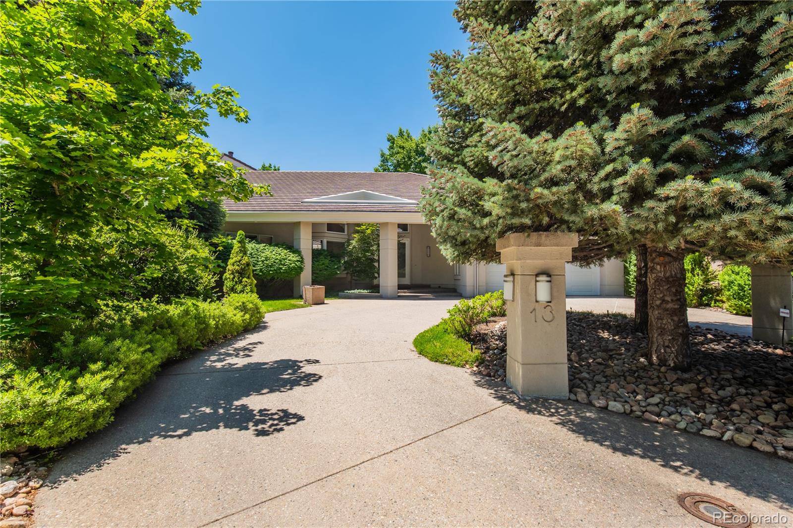 400 S Steele Street, denver MLS: 6441883 Beds: 3 Baths: 6 Price: $2,150,000
