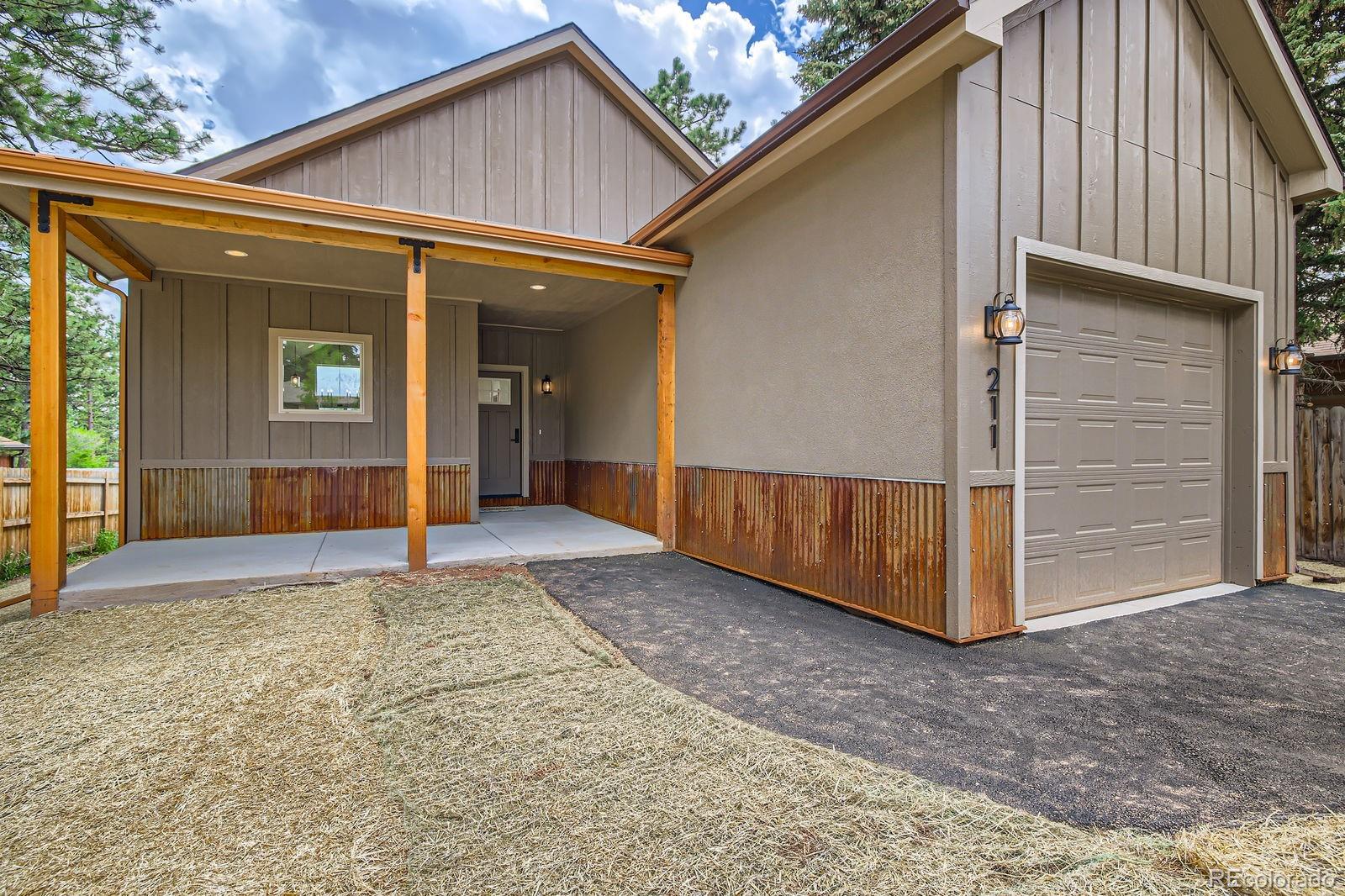 211 E Pikes Peak Avenue, woodland park  House Search MLS Picture