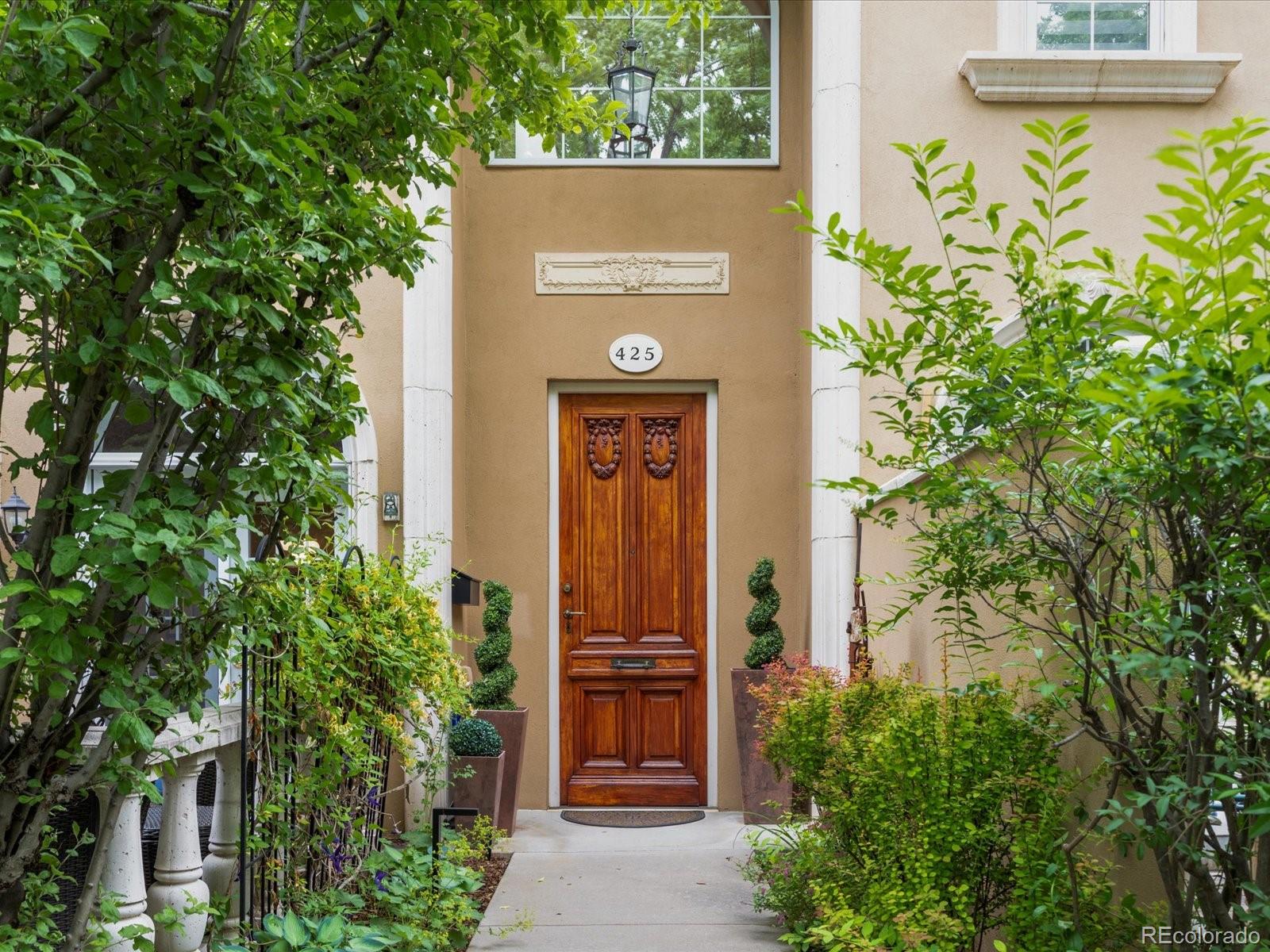 425  Steele Street, denver  House Search MLS Picture