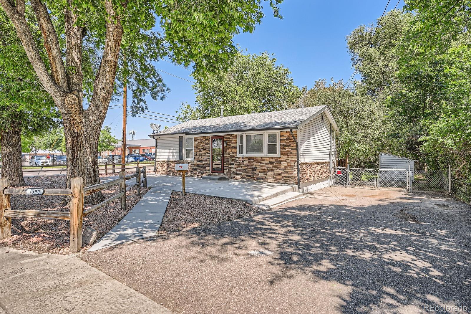1390  Estes Street, lakewood  House Search MLS Picture