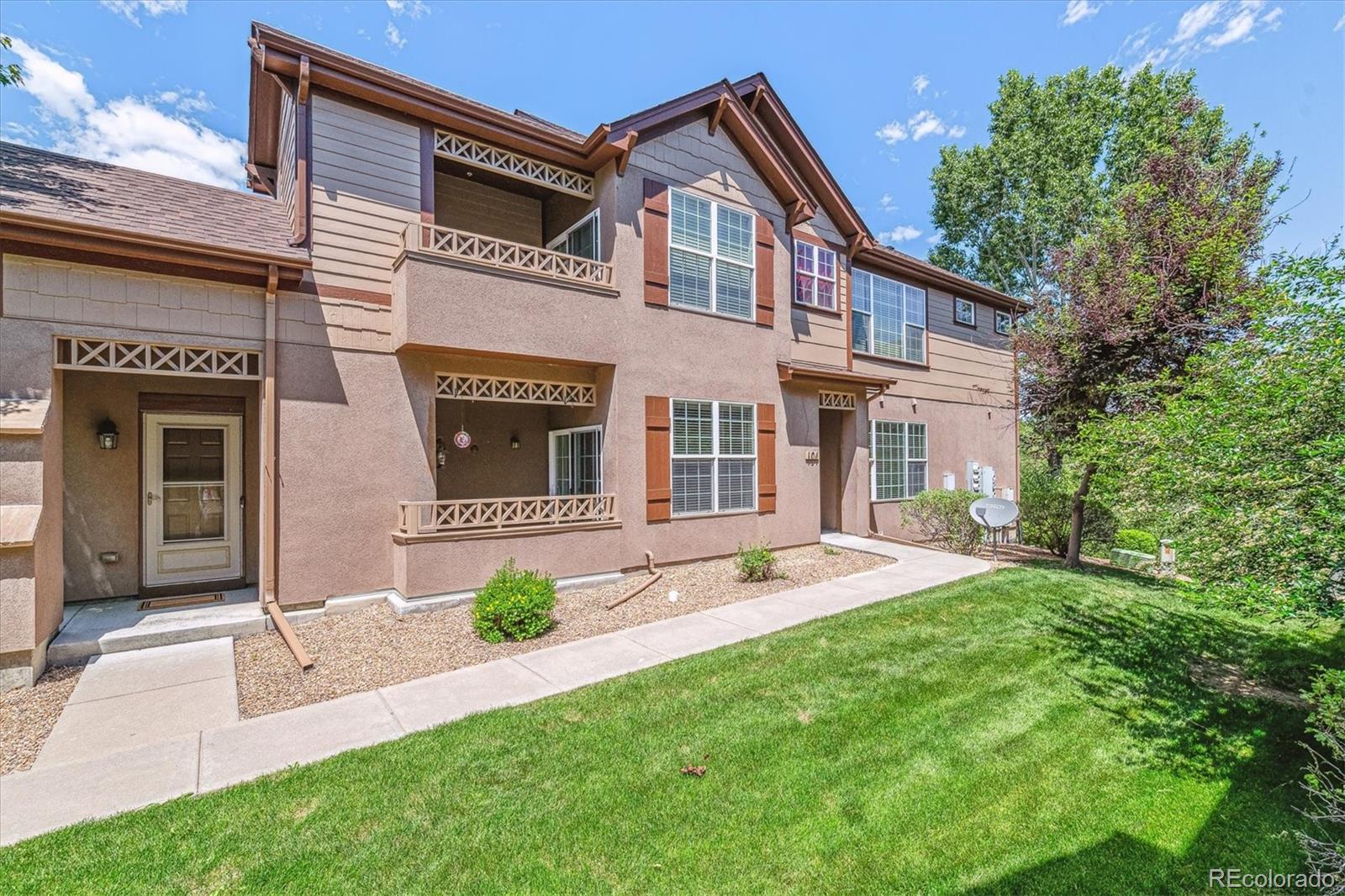 11972 W Long Circle 104, Littleton  MLS: 6699053 Beds: 2 Baths: 2 Price: $517,500