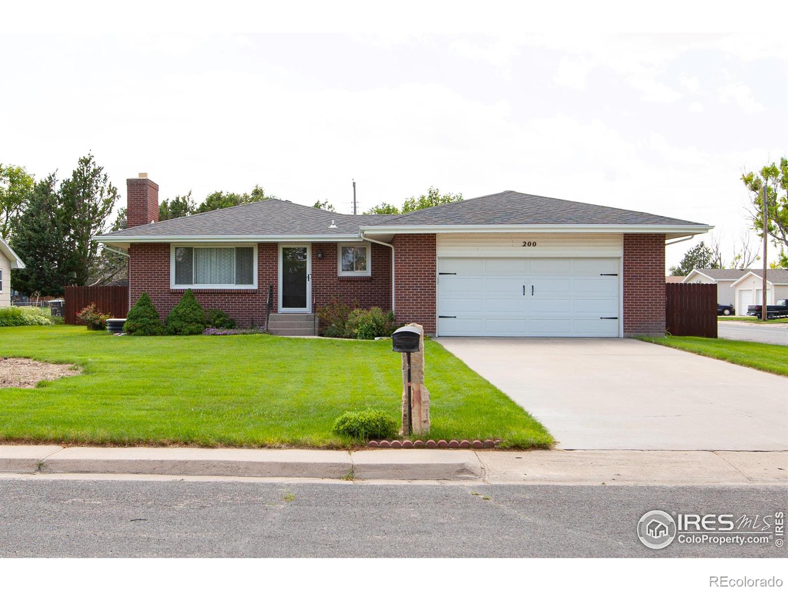 200 S Hickory Street, yuma  House Search MLS Picture