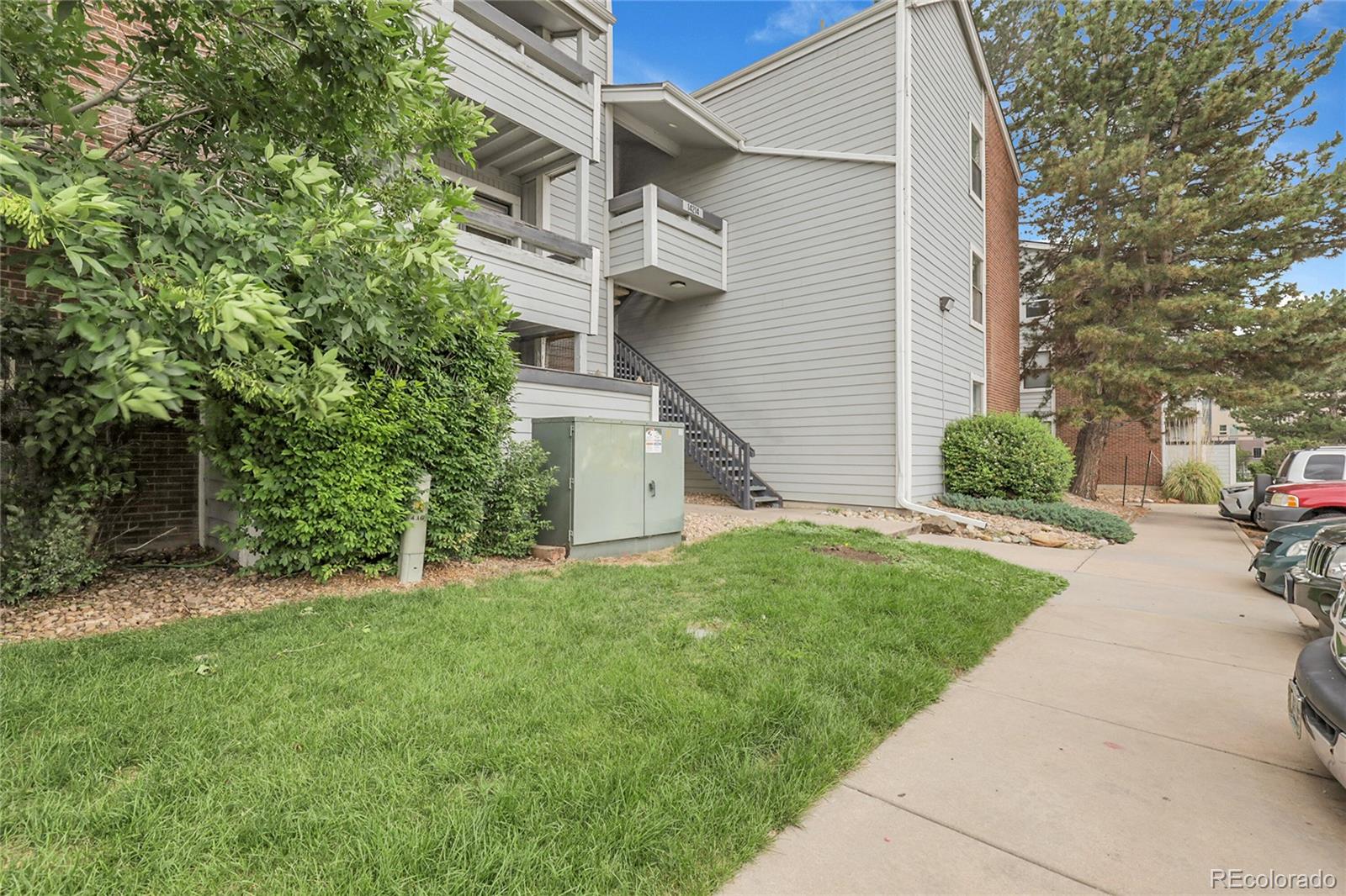 14214 E 1st Drive B08, Aurora  MLS: 3121022 Beds: 2 Baths: 2 Price: $275,000