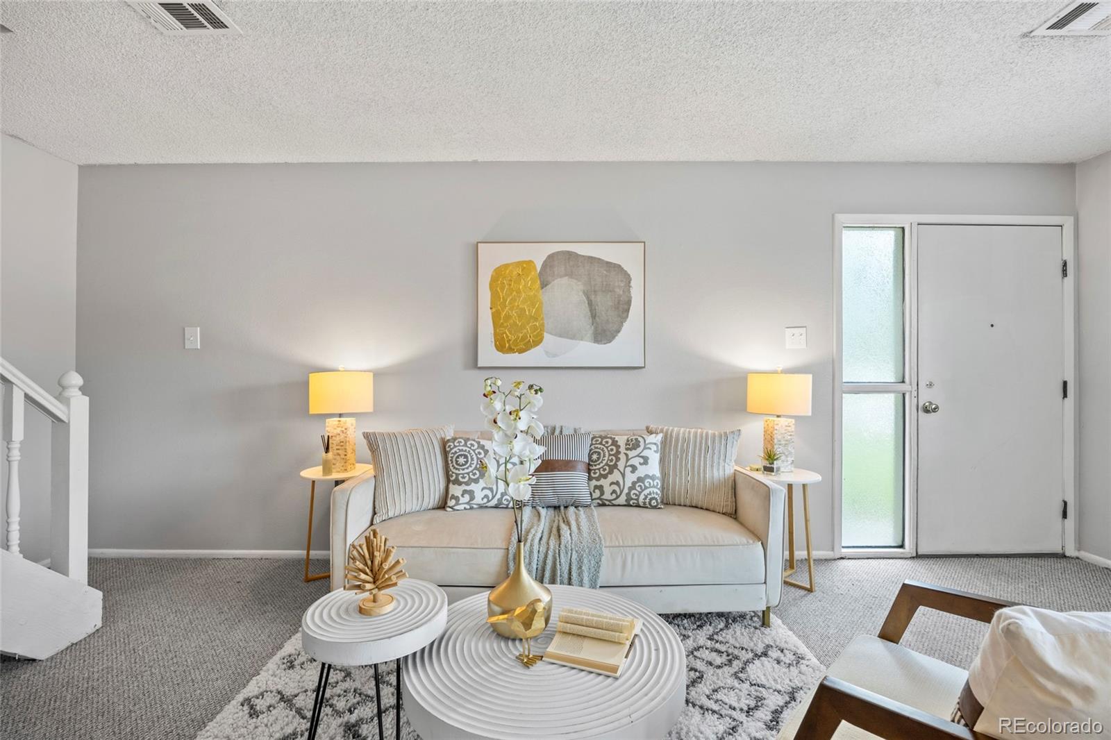1250 S Monaco Parkway, denver MLS: 5495498 Beds: 2 Baths: 2 Price: $299,999