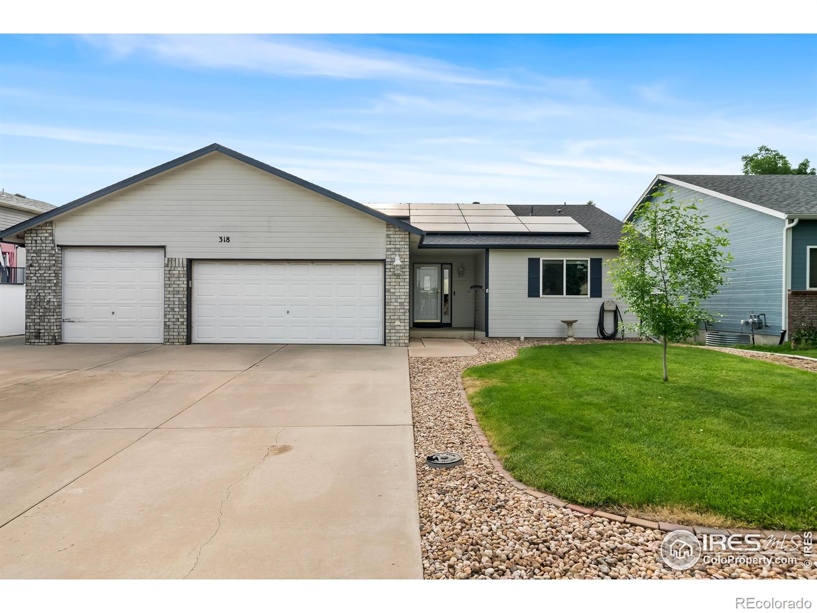 318  49th Ave Pl, greeley  House Search MLS Picture