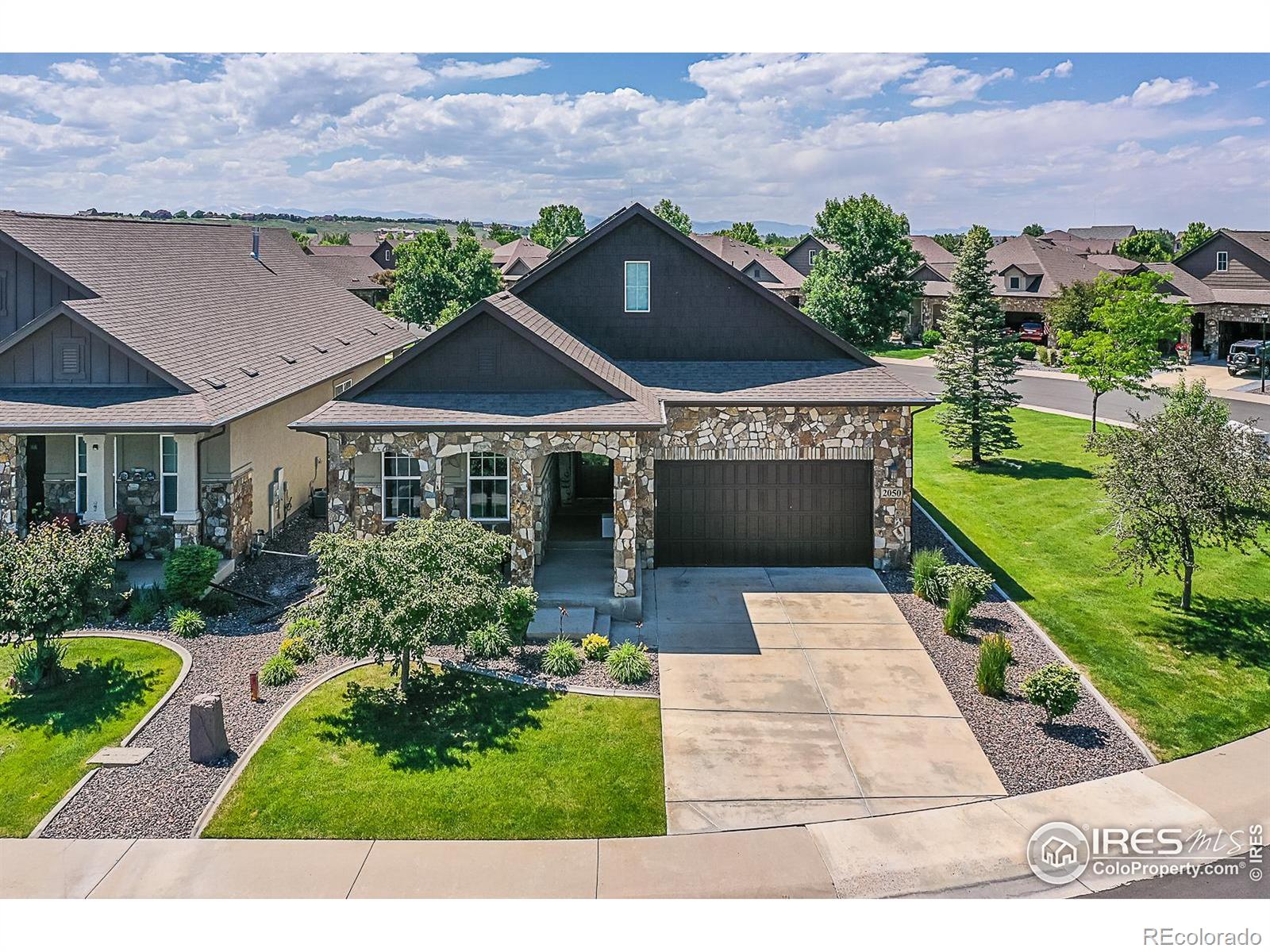 2050  Vineyard Drive, windsor  House Search MLS Picture