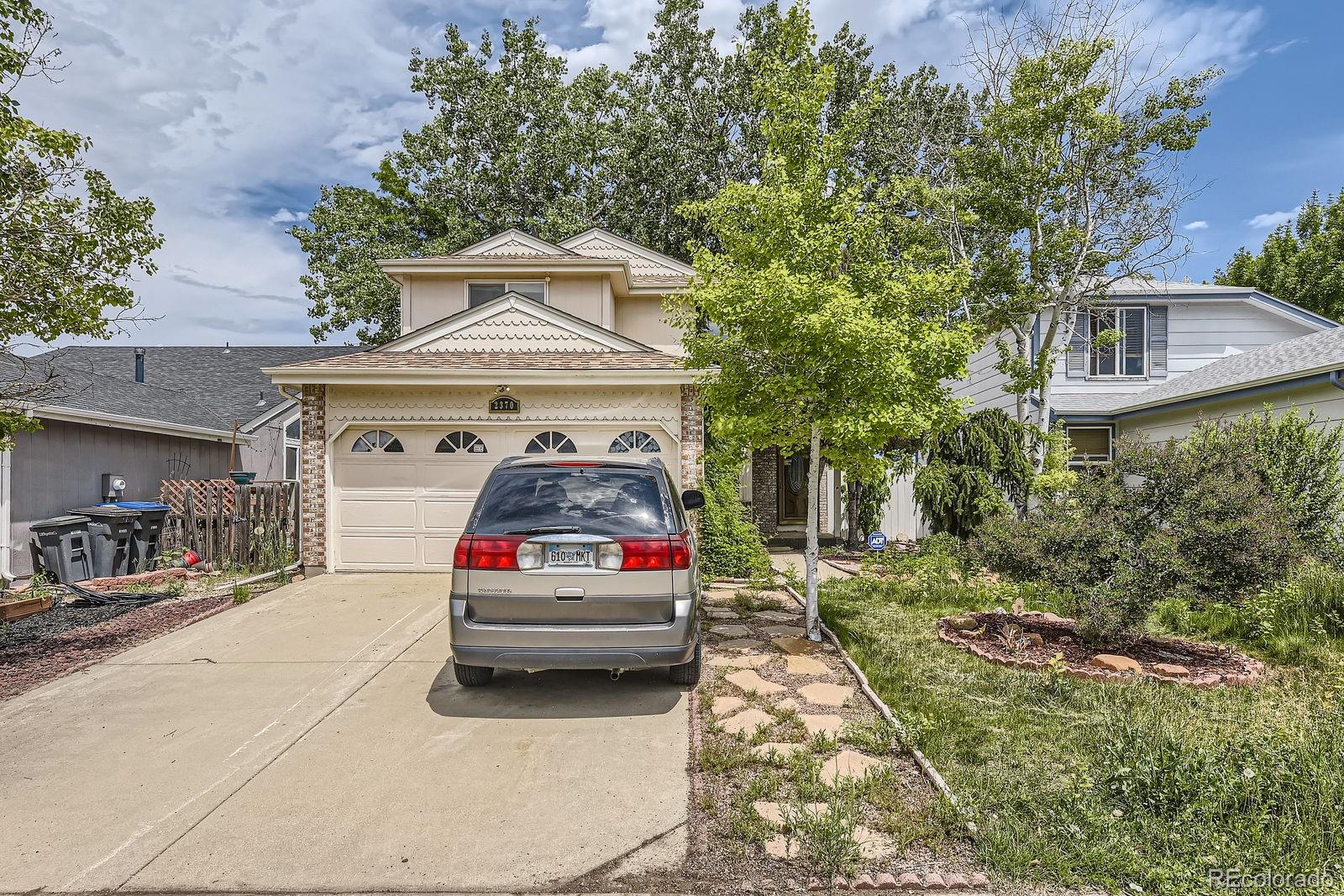 2370  Redwood Avenue, lafayette MLS: 2191636 Beds: 3 Baths: 4 Price: $485,000