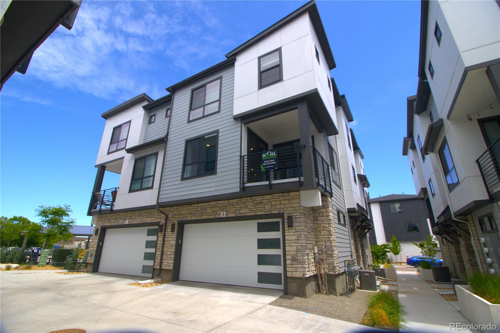 2010 S Holly Street, denver MLS: 3506981 Beds: 3 Baths: 3 Price: $555,000