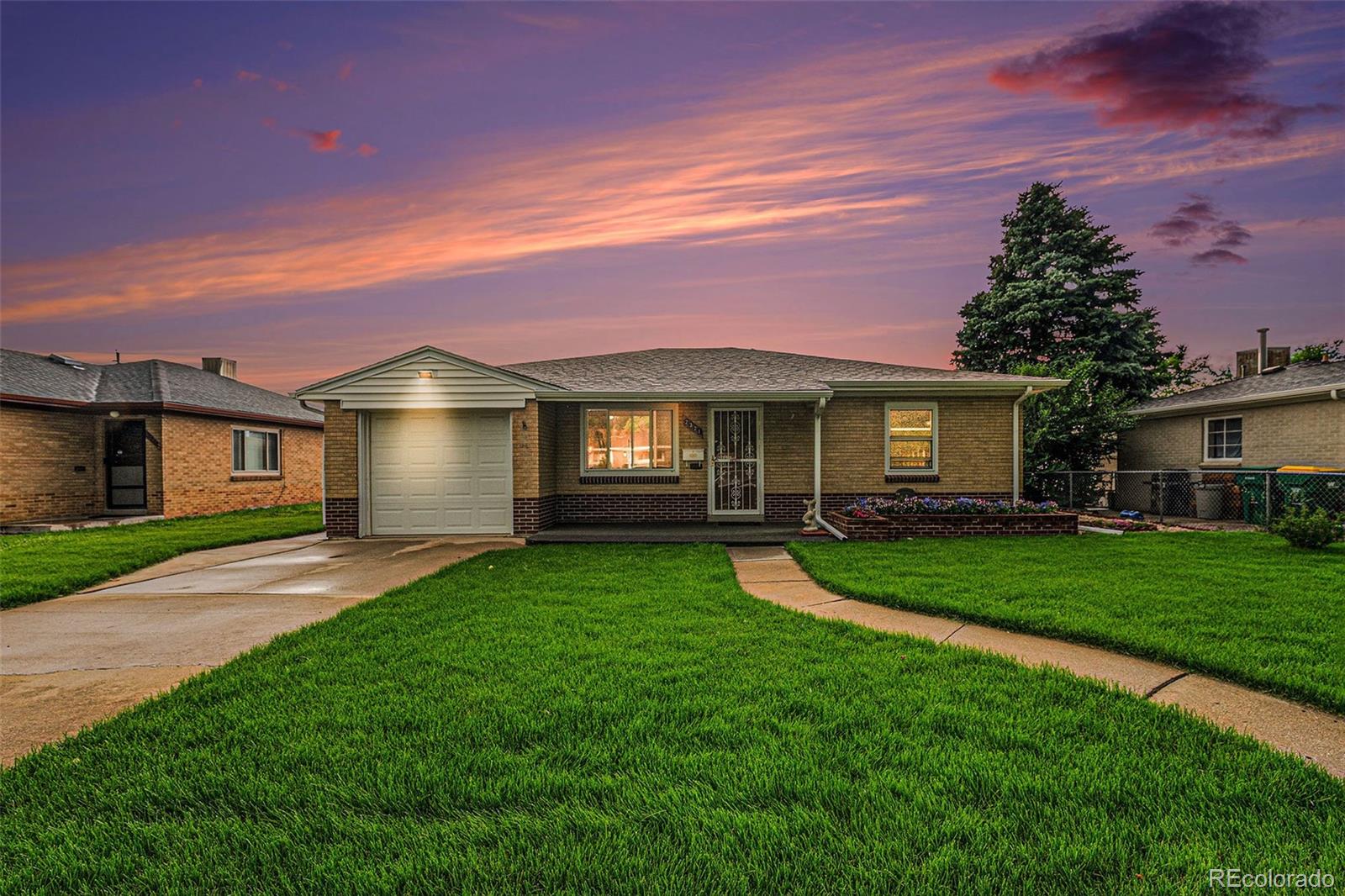 2321  Lima Street, aurora MLS: 1851061 Beds: 3 Baths: 2 Price: $519,900