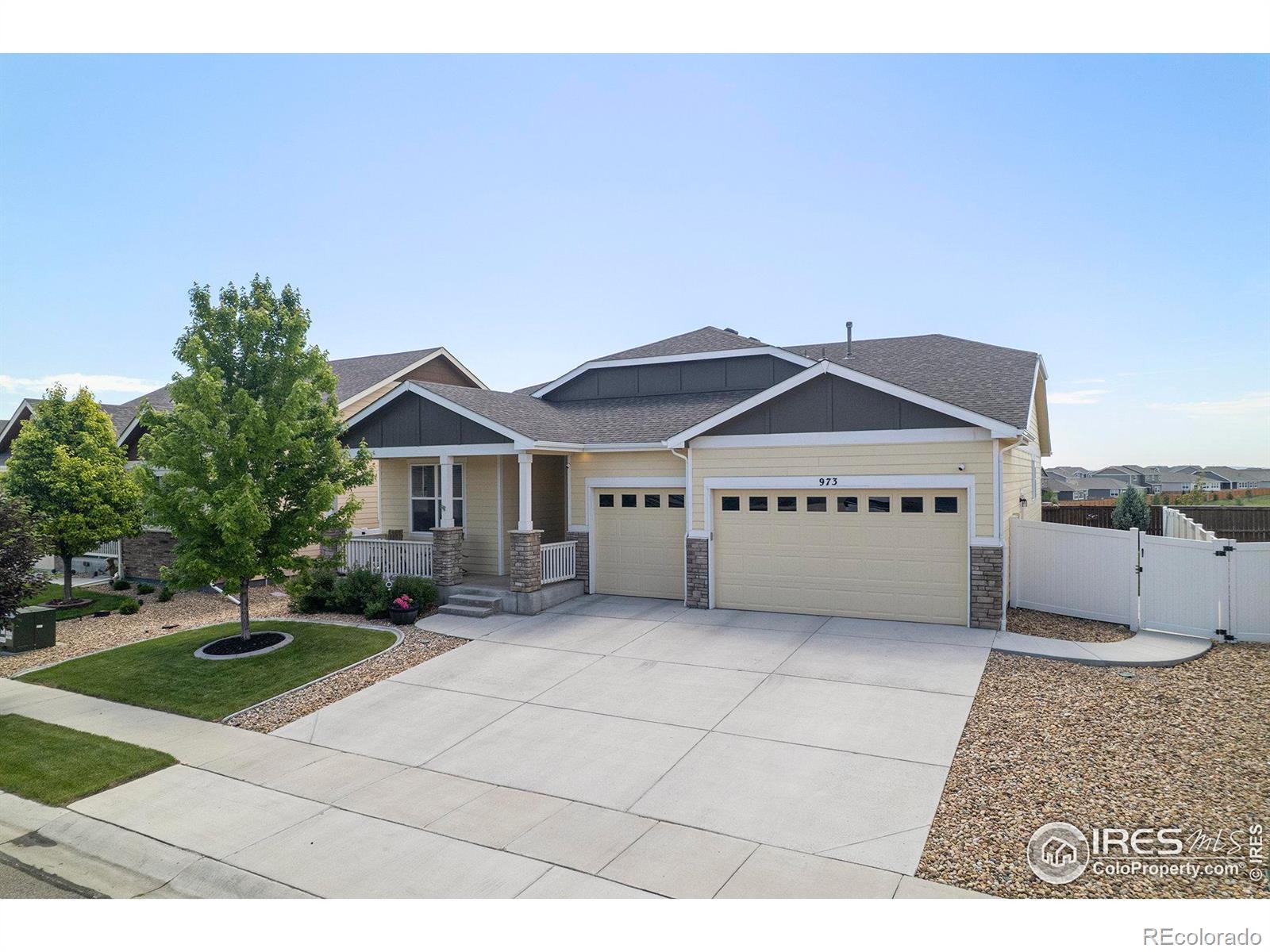 973  Mt Andrew Drive, severance MLS: 4567891036556 Beds: 5 Baths: 4 Price: $670,000