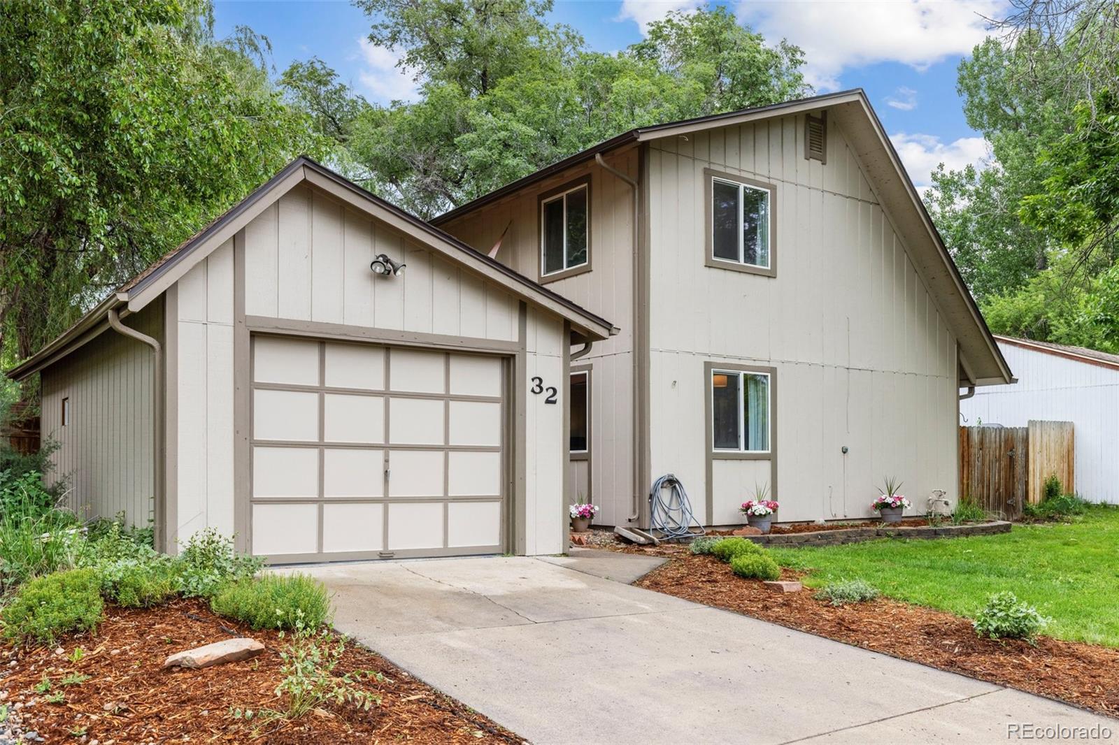 32  Powder Horn Place, longmont  House Search MLS Picture