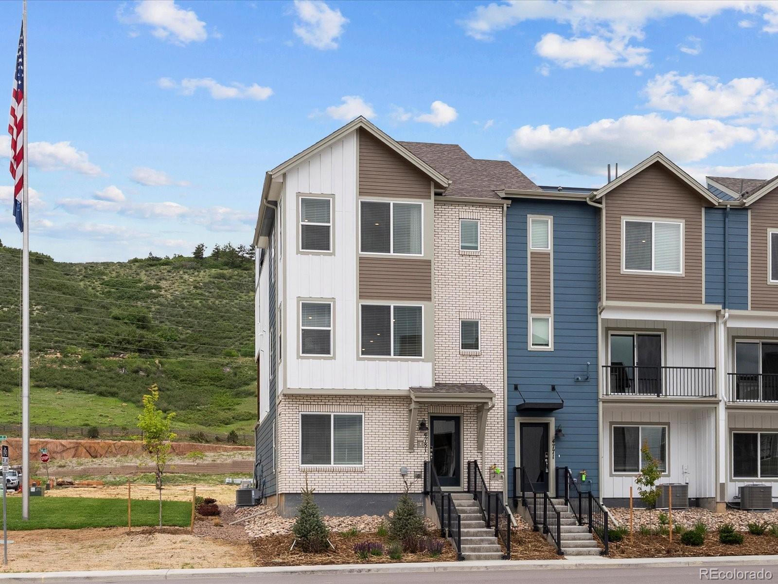 14492  Pansy Loop , morrison MLS: 4830723 Beds: 4 Baths: 4 Price: $687,990