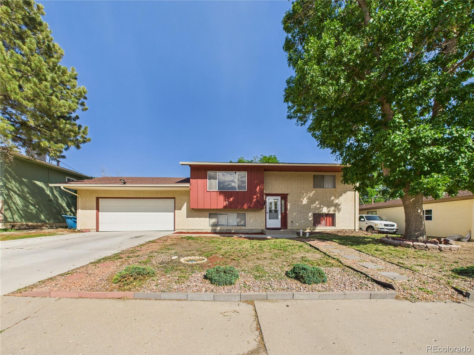 3210  Shalimar Terrace, pueblo  House Search MLS Picture