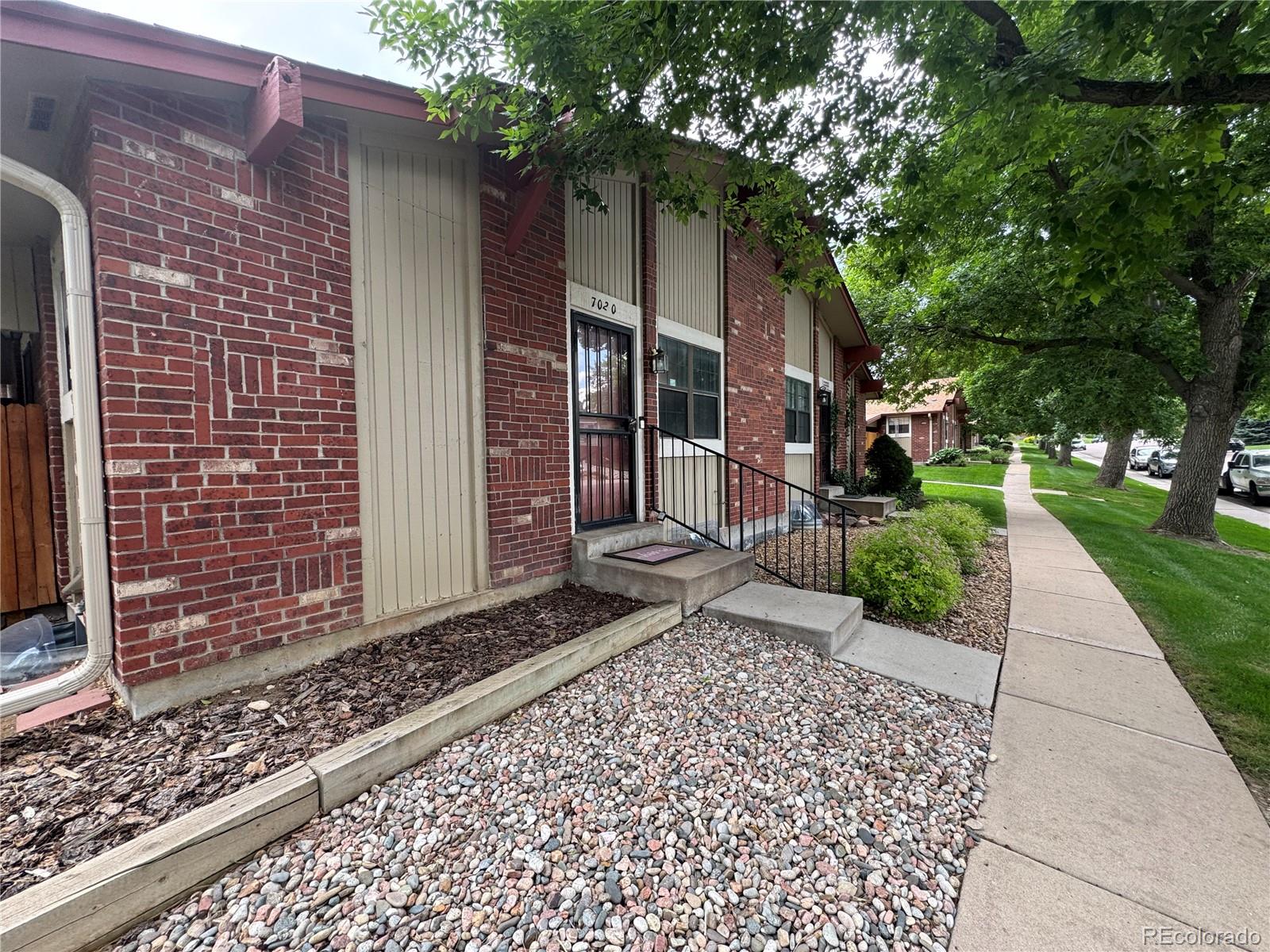 7020 W Portland Avenue, littleton  House Search MLS Picture