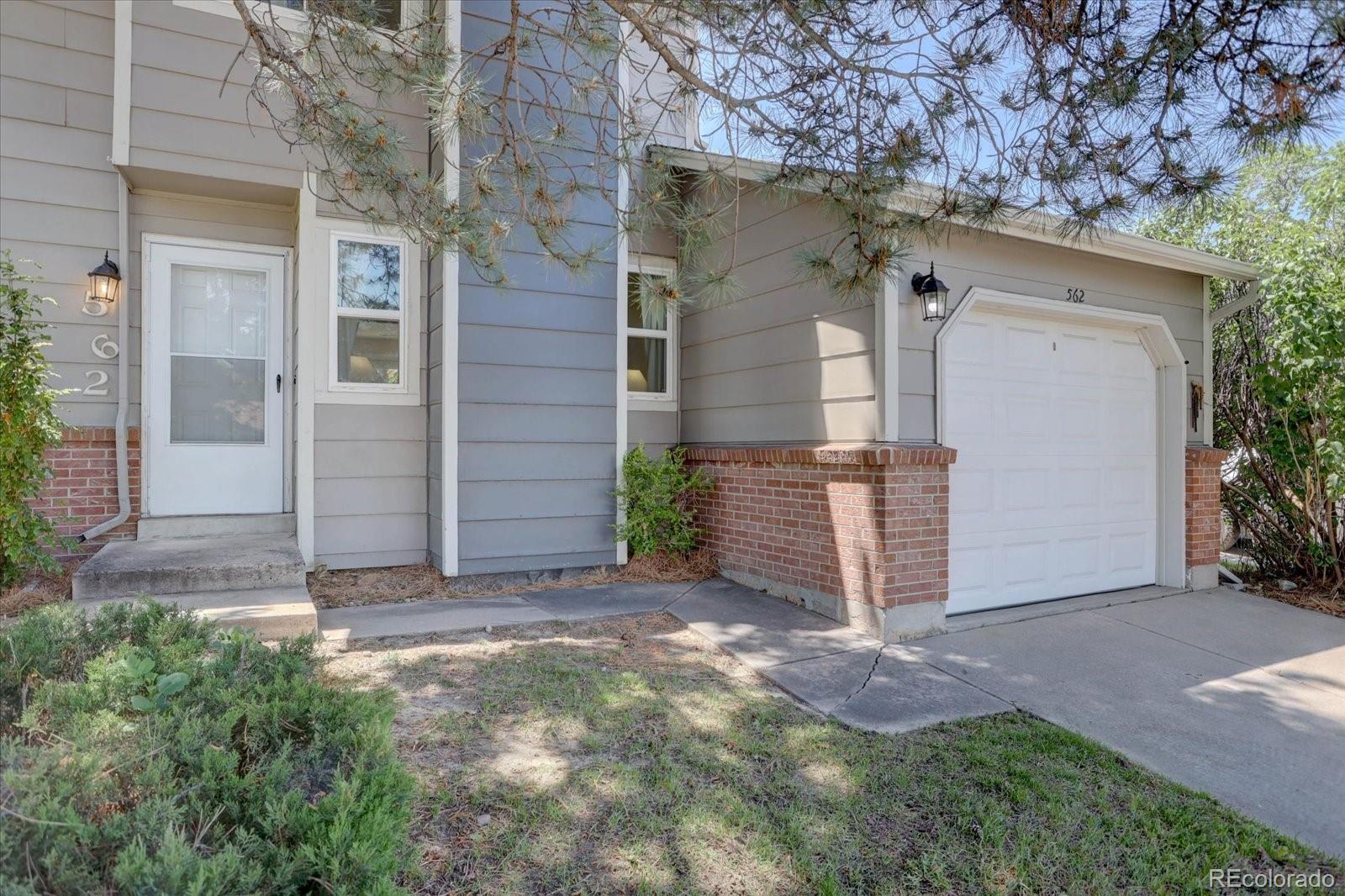 562 W Crestline Circle, littleton  House Search MLS Picture