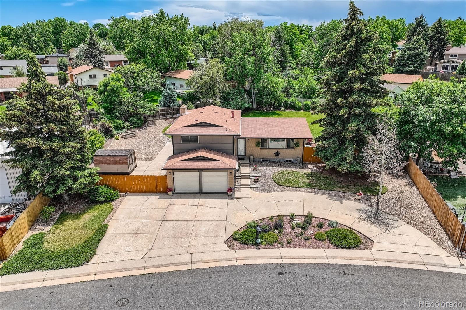 2380 W 105th Place, northglenn MLS: 3104622 Beds: 4 Baths: 3 Price: $599,900