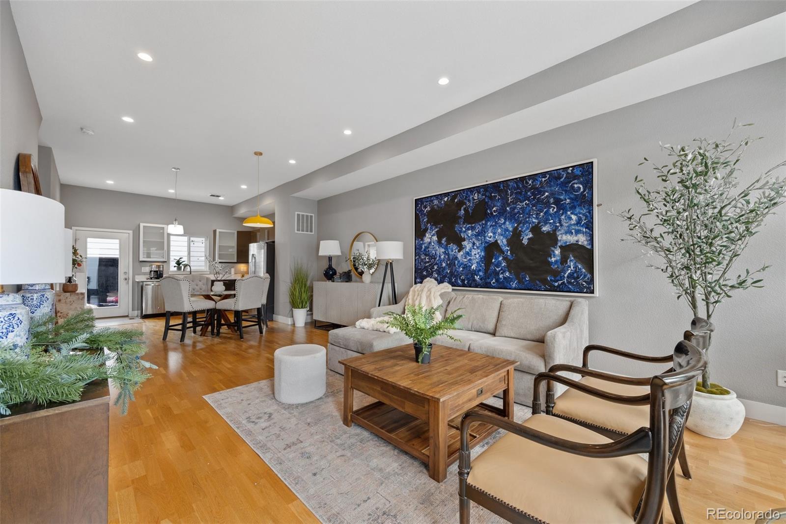2815 W 52nd Avenue, denver MLS: 7999176 Beds: 3 Baths: 4 Price: $650,000
