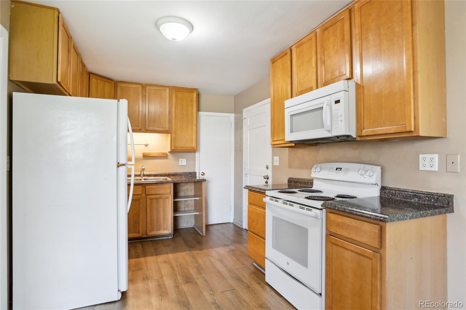 1060  Saulsbury Street, lakewood  House Search MLS Picture