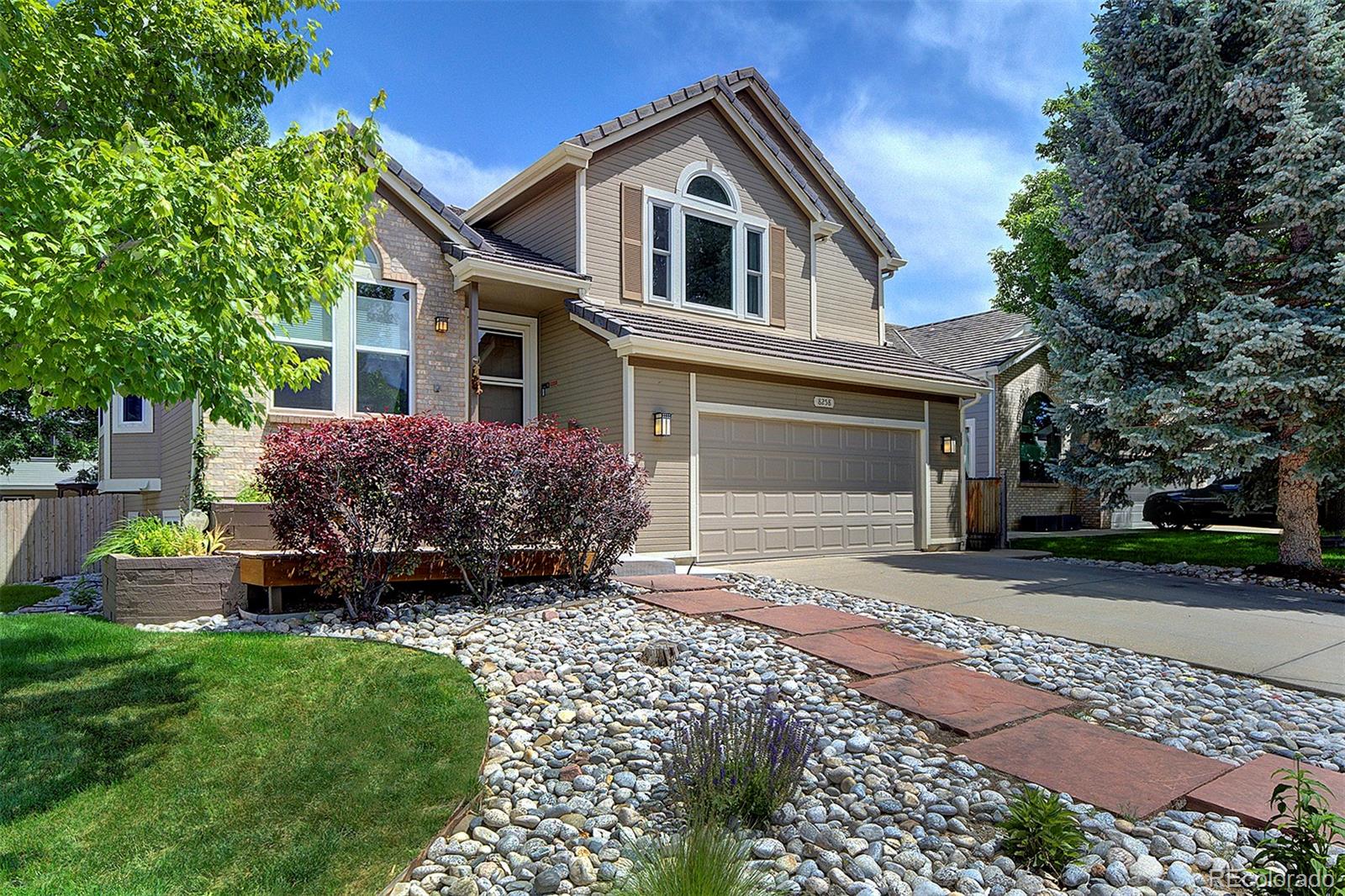 8258 S Reed Way, littleton MLS: 2483439 Beds: 3 Baths: 3 Price: $624,500