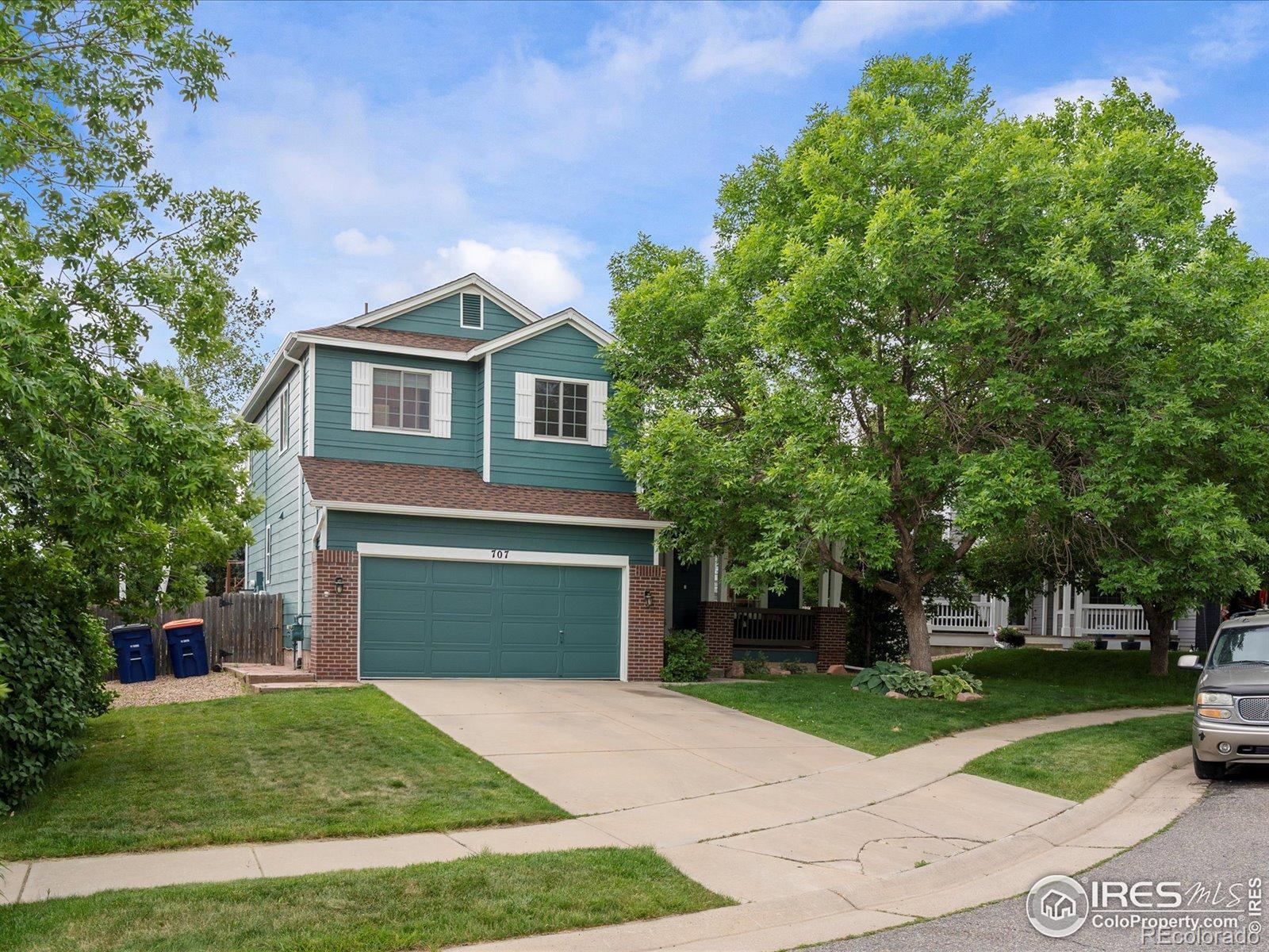 707  Starkey Court, erie MLS: 4567891036754 Beds: 4 Baths: 4 Price: $640,000