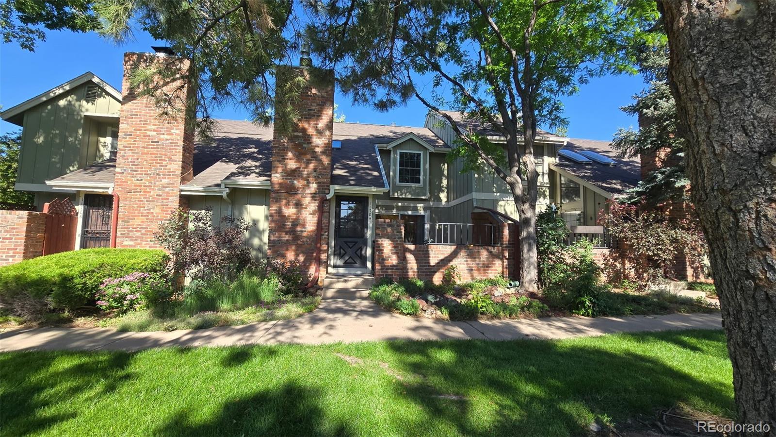 11704  Elk Head Range Road , Littleton  MLS: 3046241 Beds: 3 Baths: 4 Price: $499,500