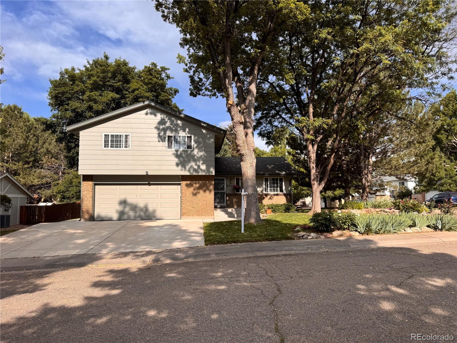 6514  Zinnia Street, arvada MLS: 4130953 Beds: 4 Baths: 3 Price: $675,000