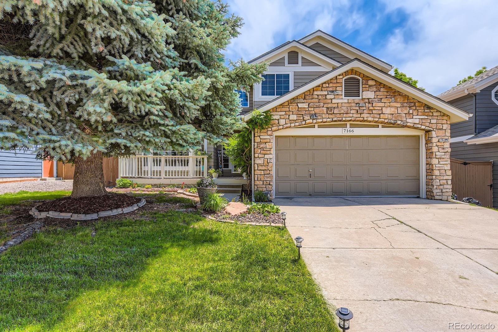 7166  Newhall Drive, highlands ranch MLS: 4879103 Beds: 5 Baths: 4 Price: $675,000