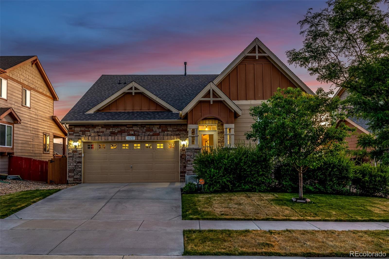 10221  Nucla Street, commerce city MLS: 4819914 Beds: 5 Baths: 4 Price: $625,000