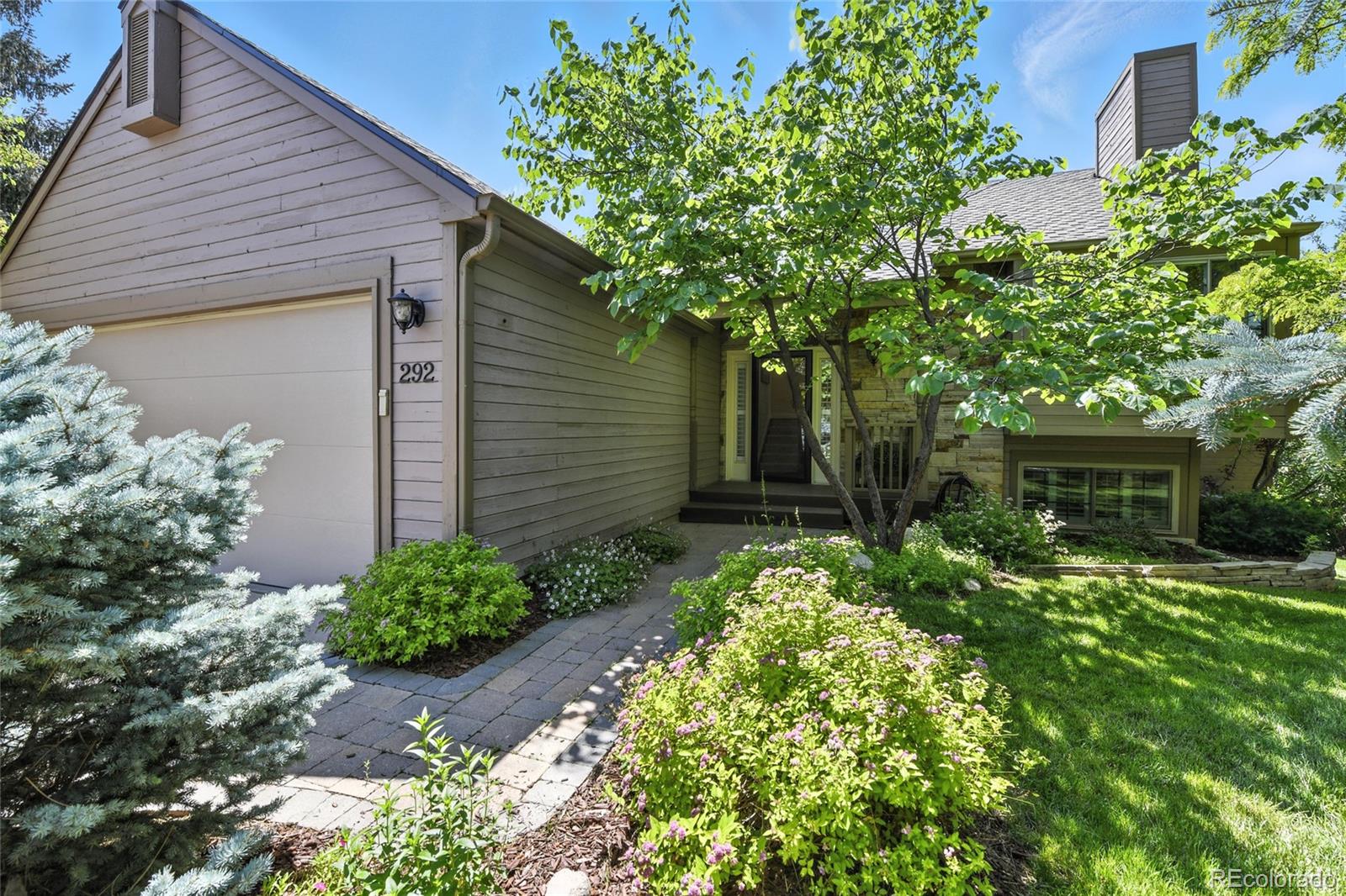 292  Summerwood Lane, castle pines MLS: 7091487 Beds: 3 Baths: 3 Price: $780,000