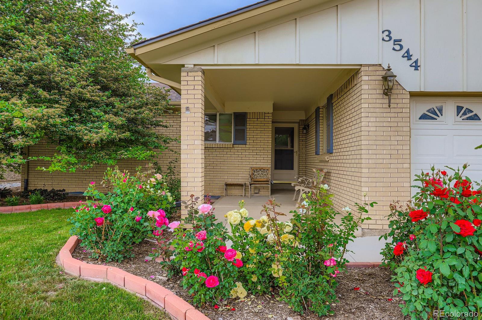 3544  Dyanna Drive, thornton MLS: 5675184 Beds: 3 Baths: 2 Price: $547,000