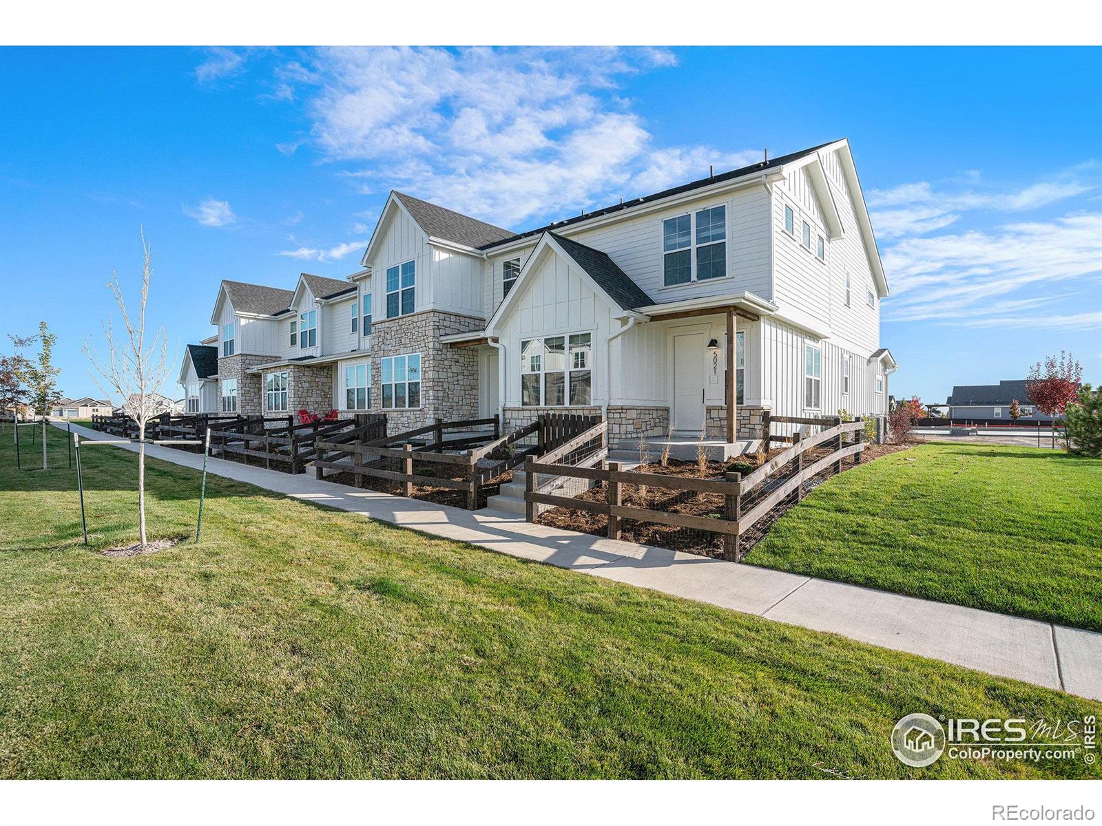 5049  Avon Avenue, loveland MLS: 4567891036842 Beds: 3 Baths: 3 Price: $478,000