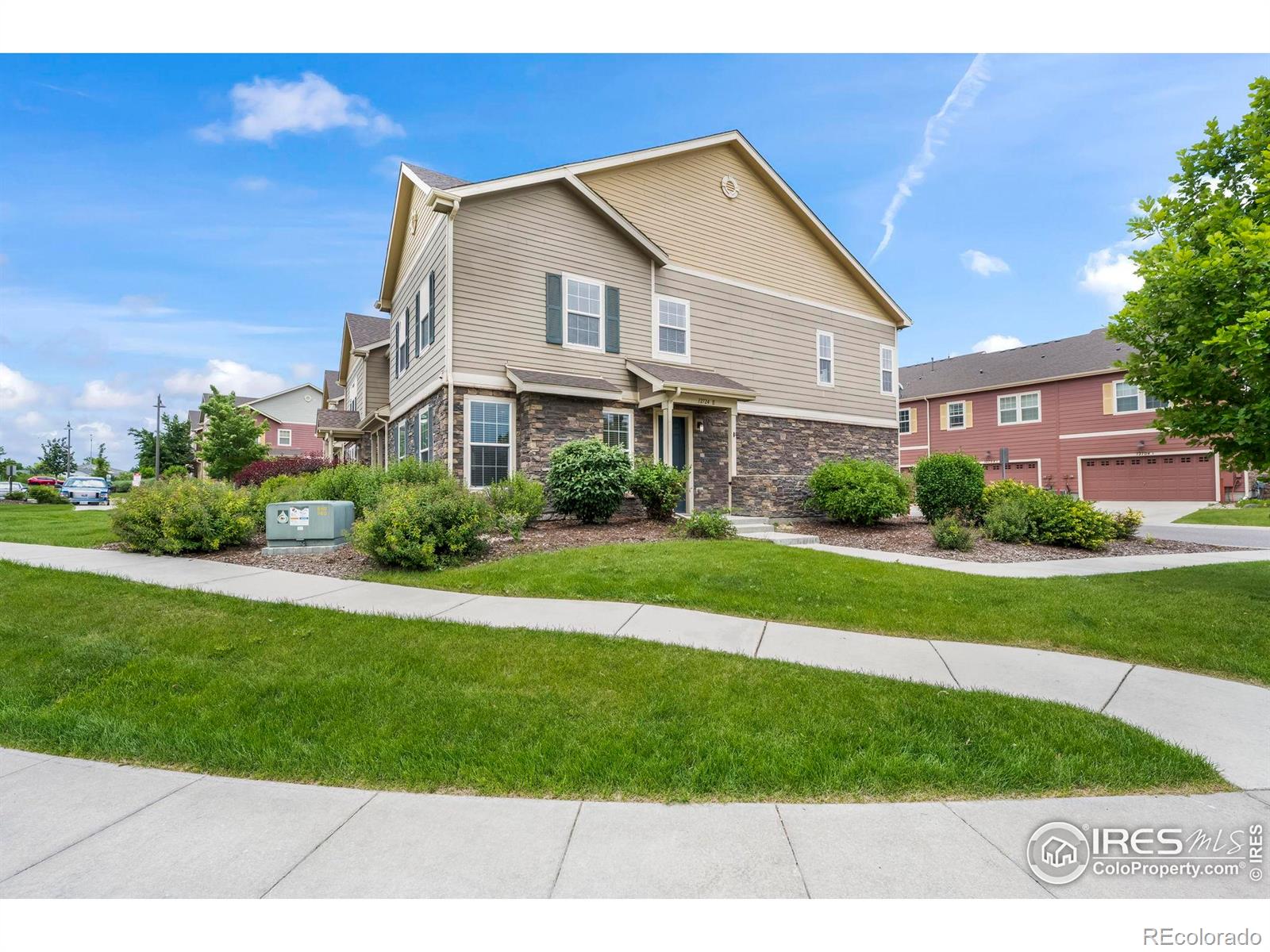 12724  Leyden Street E, Thornton  MLS: 4567891036861 Beds: 3 Baths: 3 Price: $445,000