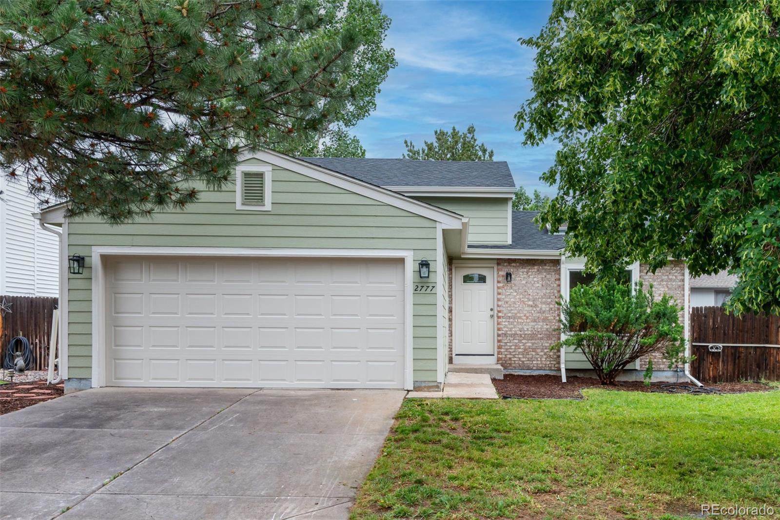 2777 S Sedalia Street, aurora MLS: 4269901 Beds: 3 Baths: 2 Price: $500,000