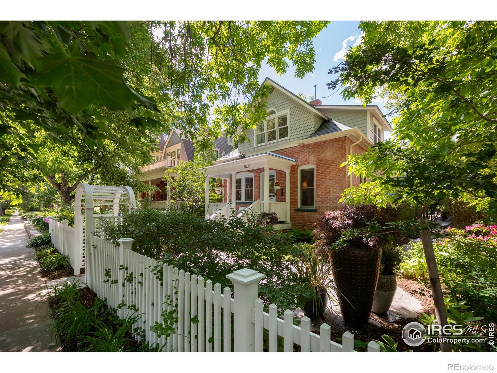 boulder  House Search Picture