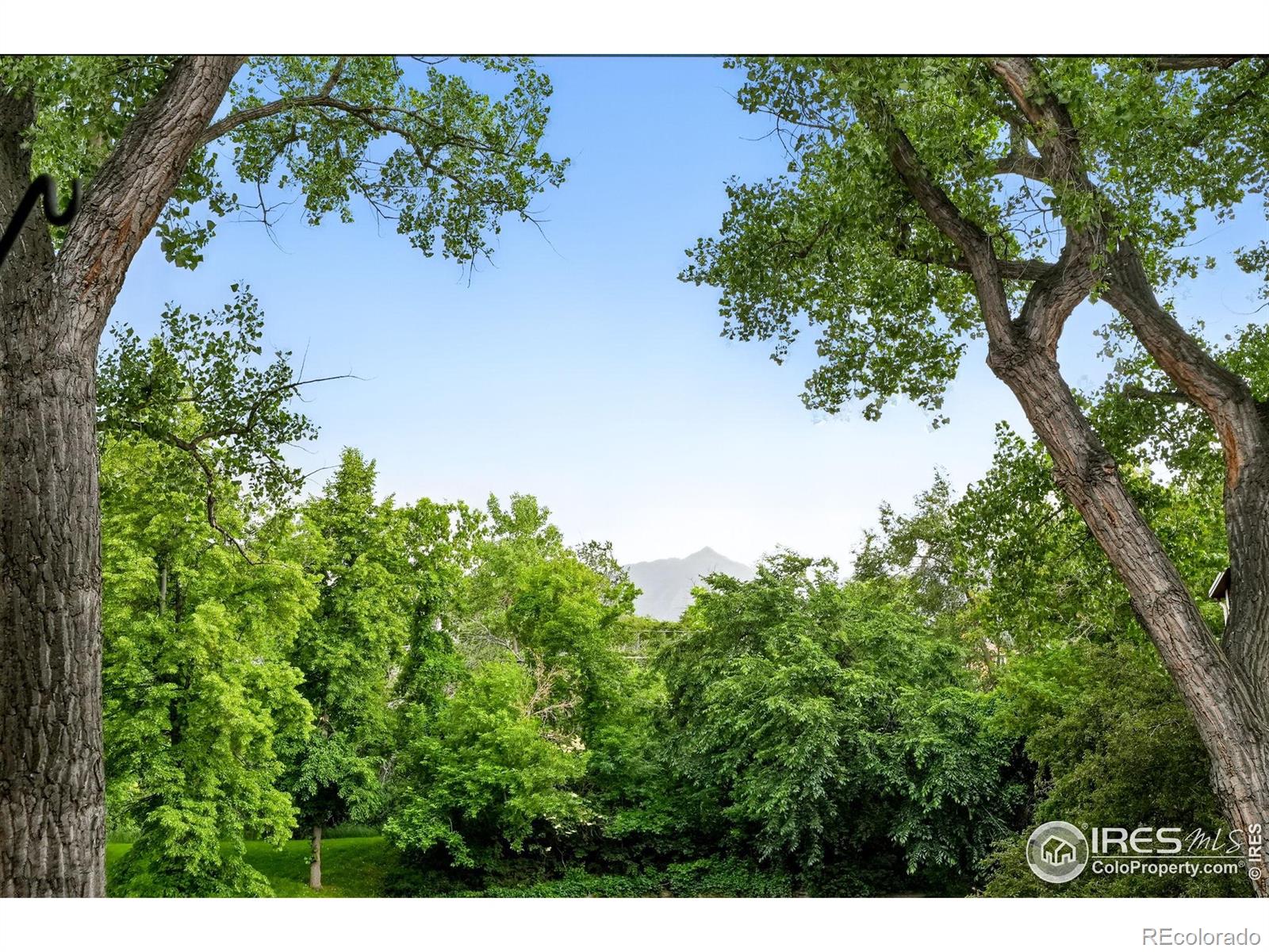 boulder  House Search Picture