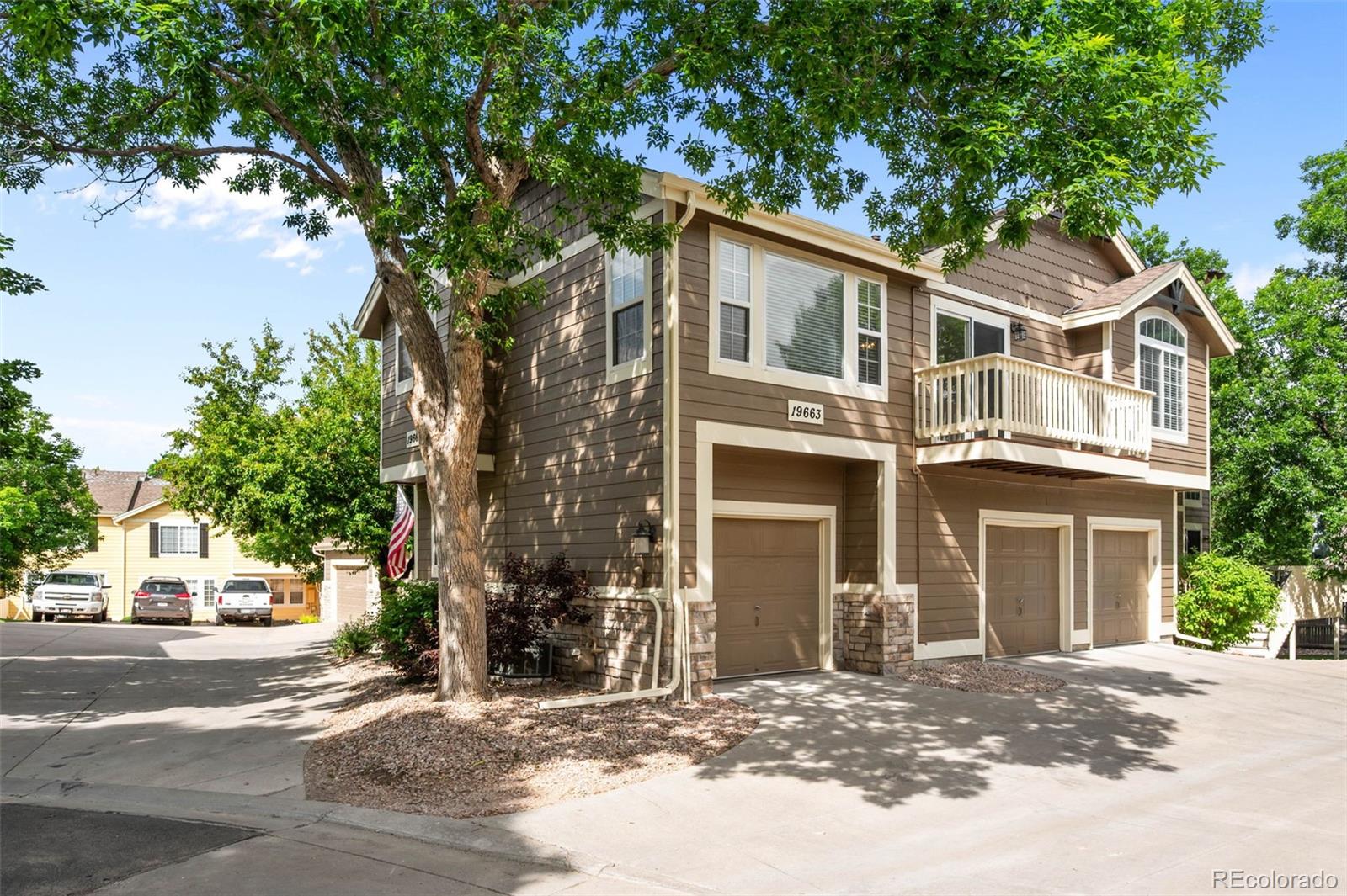 19663 E Mann Creek Drive, parker MLS: 9002087 Beds: 2 Baths: 2 Price: $415,000